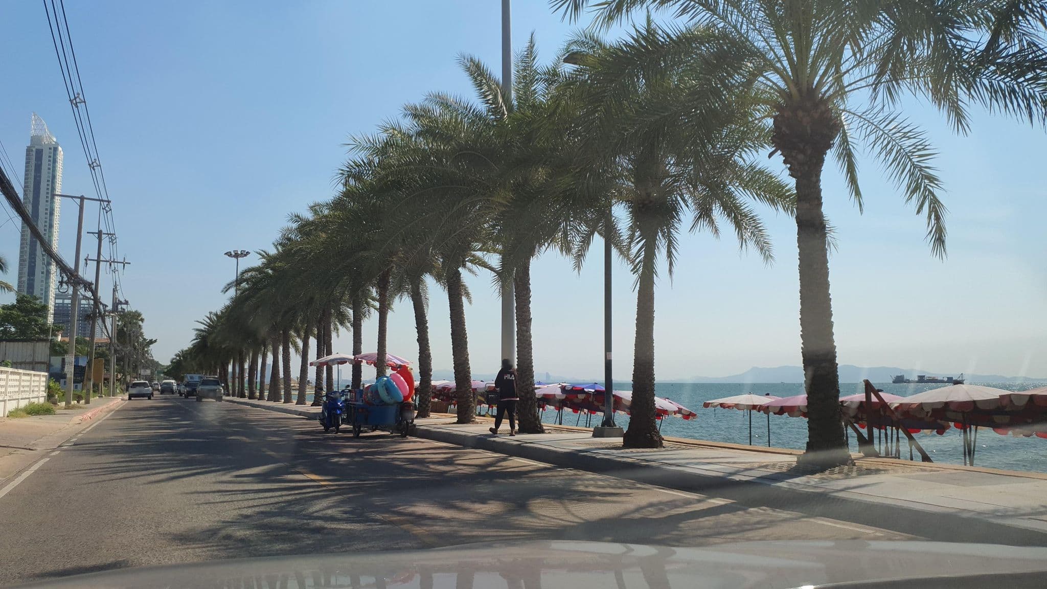 Street view near Anantaya Resort, Pattaya