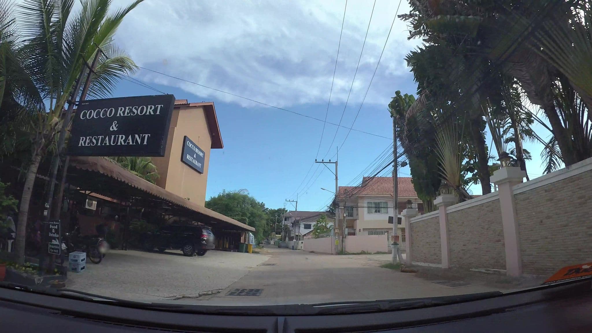 Street view near Coco Resort, Pattaya