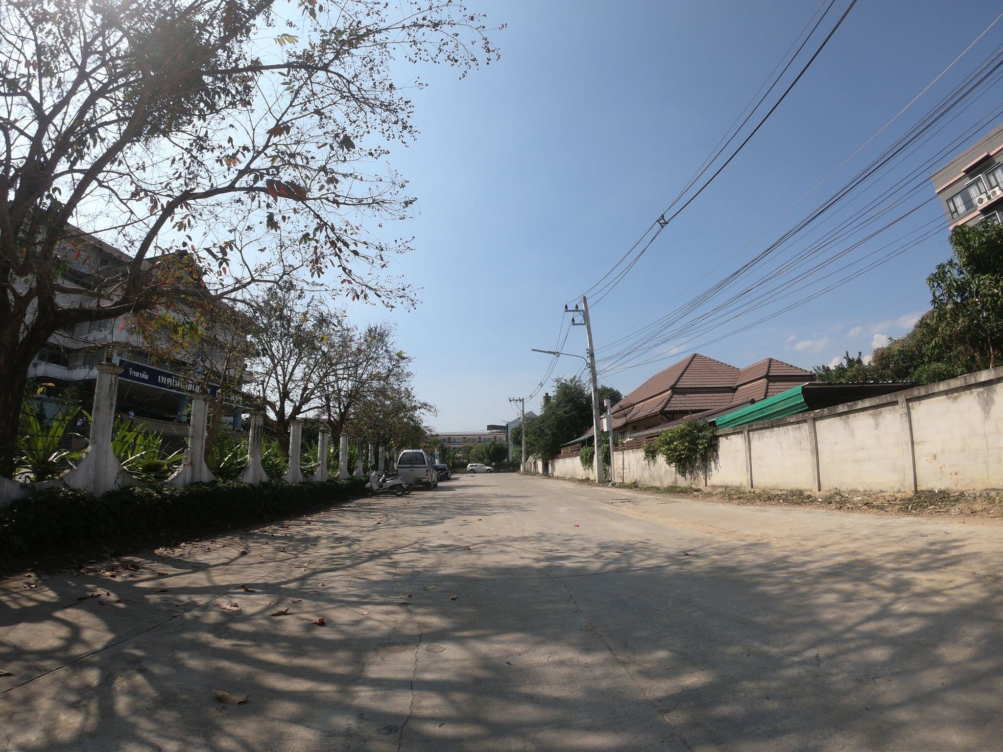 Street view near B2 Boutique & Budget, Chiang Mai