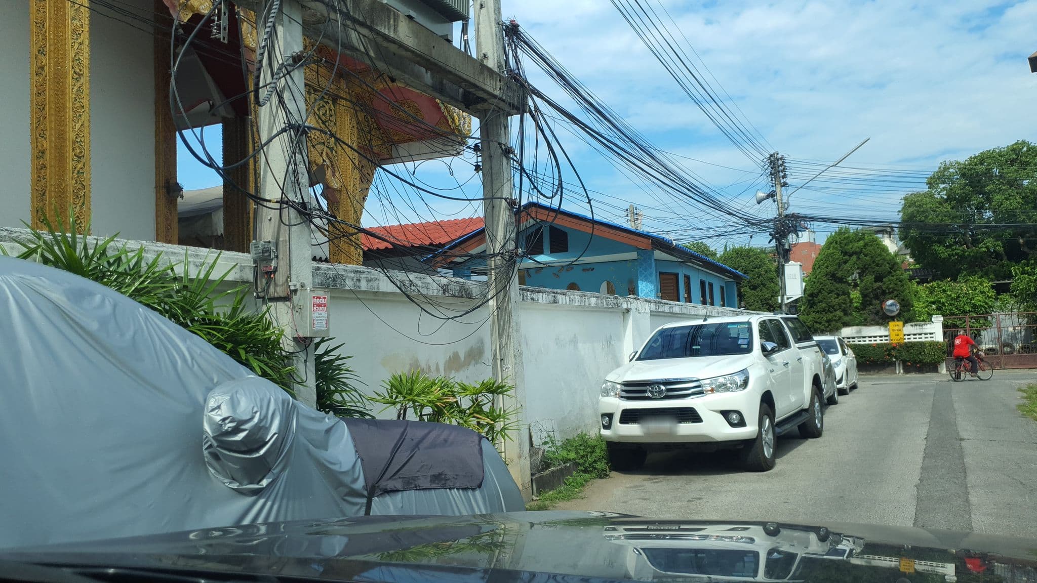 Street view near Villa de Chiangmai, Chiang Mai