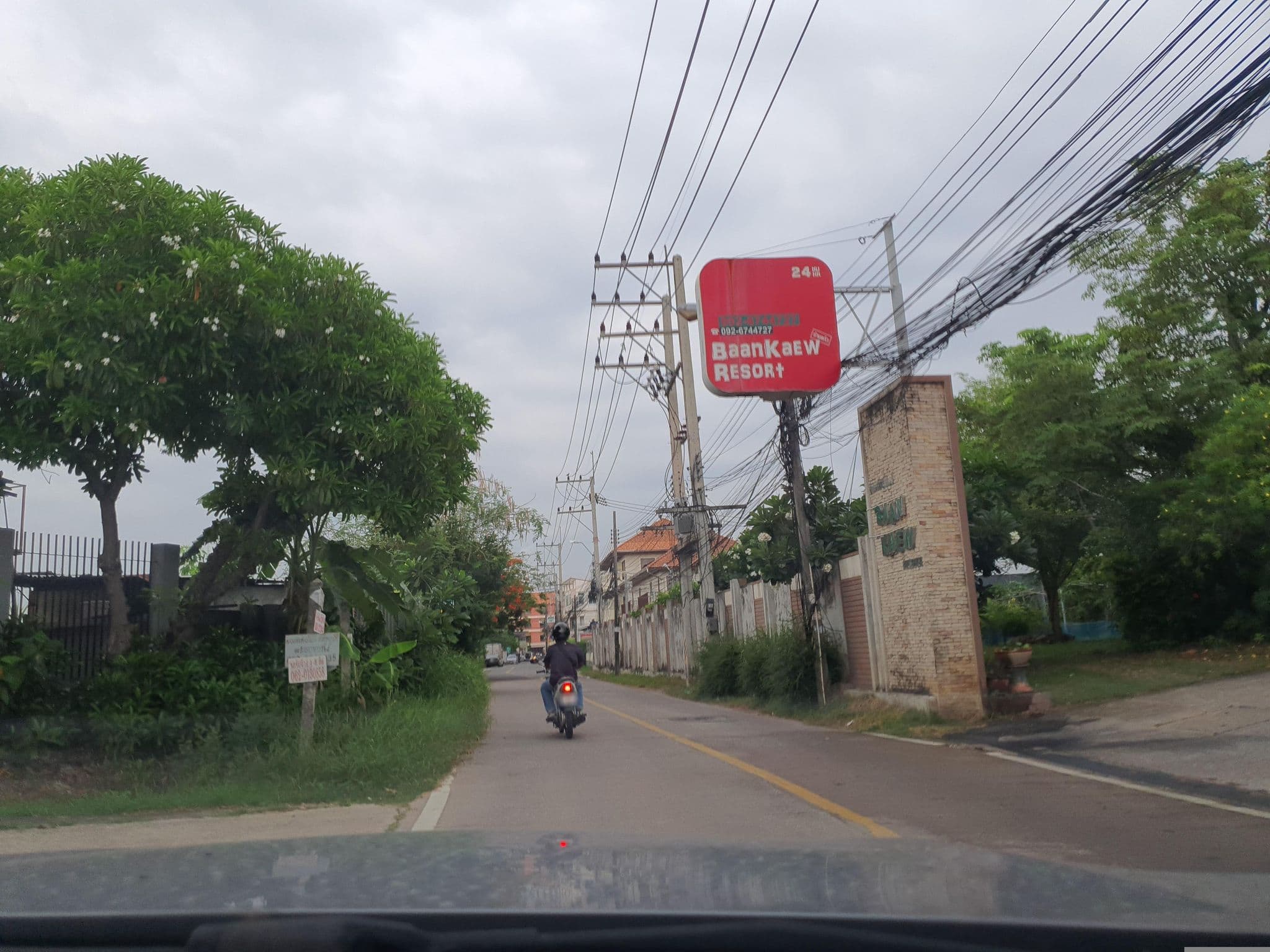 Street view near Baankaew Resort, Pattaya