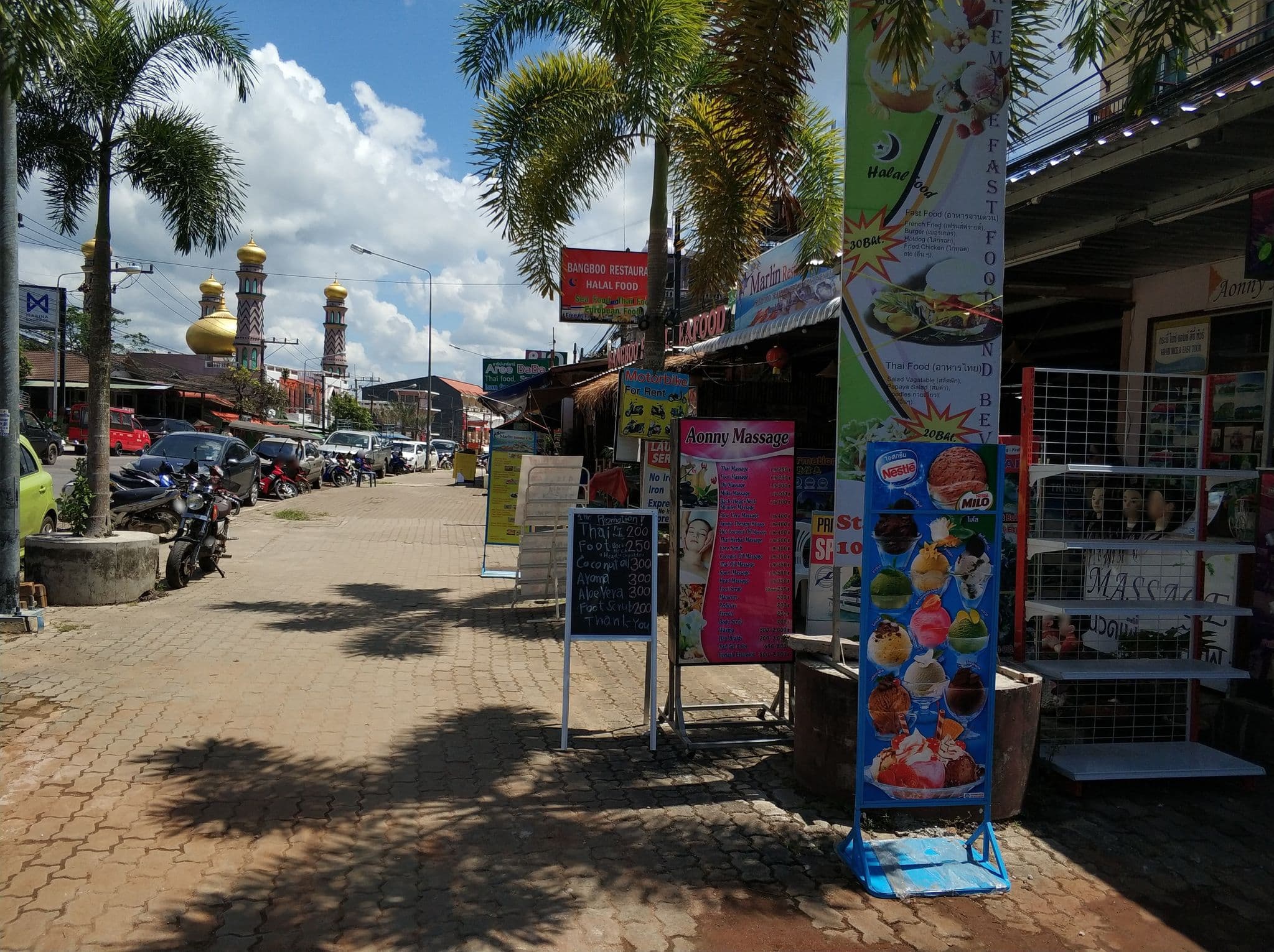 Street view near Haleeva Sunshine, Ban Ao Nang