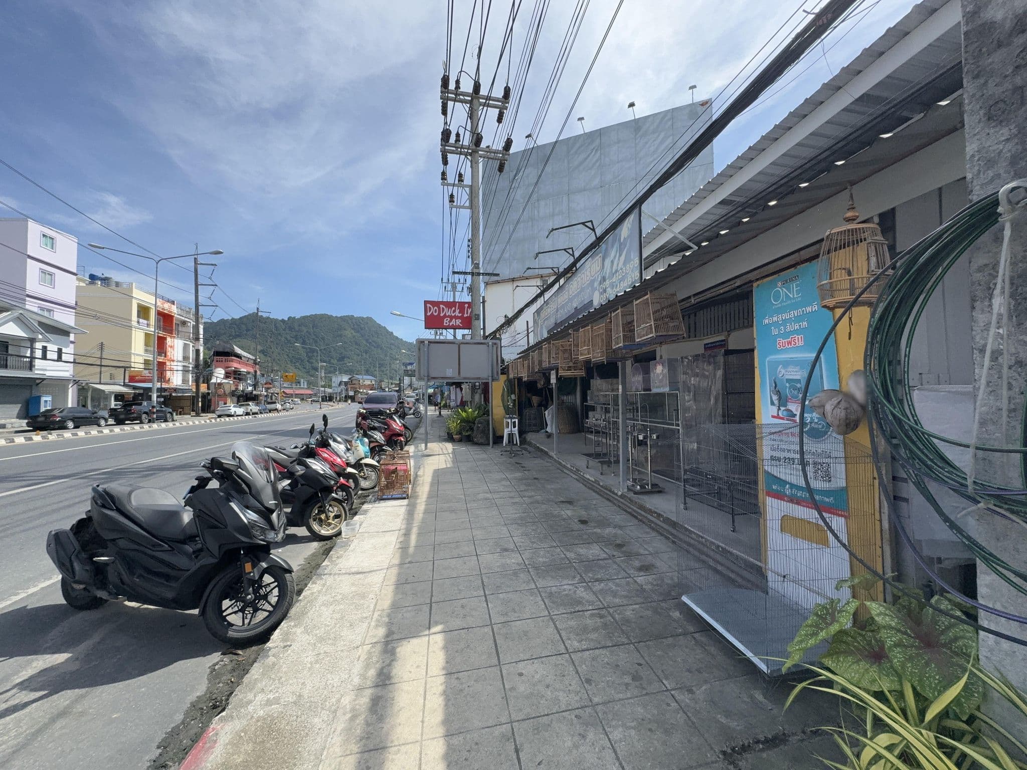 Street view near Kamala Tropical Garden, Ban Kamala — © filipb (CC BY-SA · Mapillary)