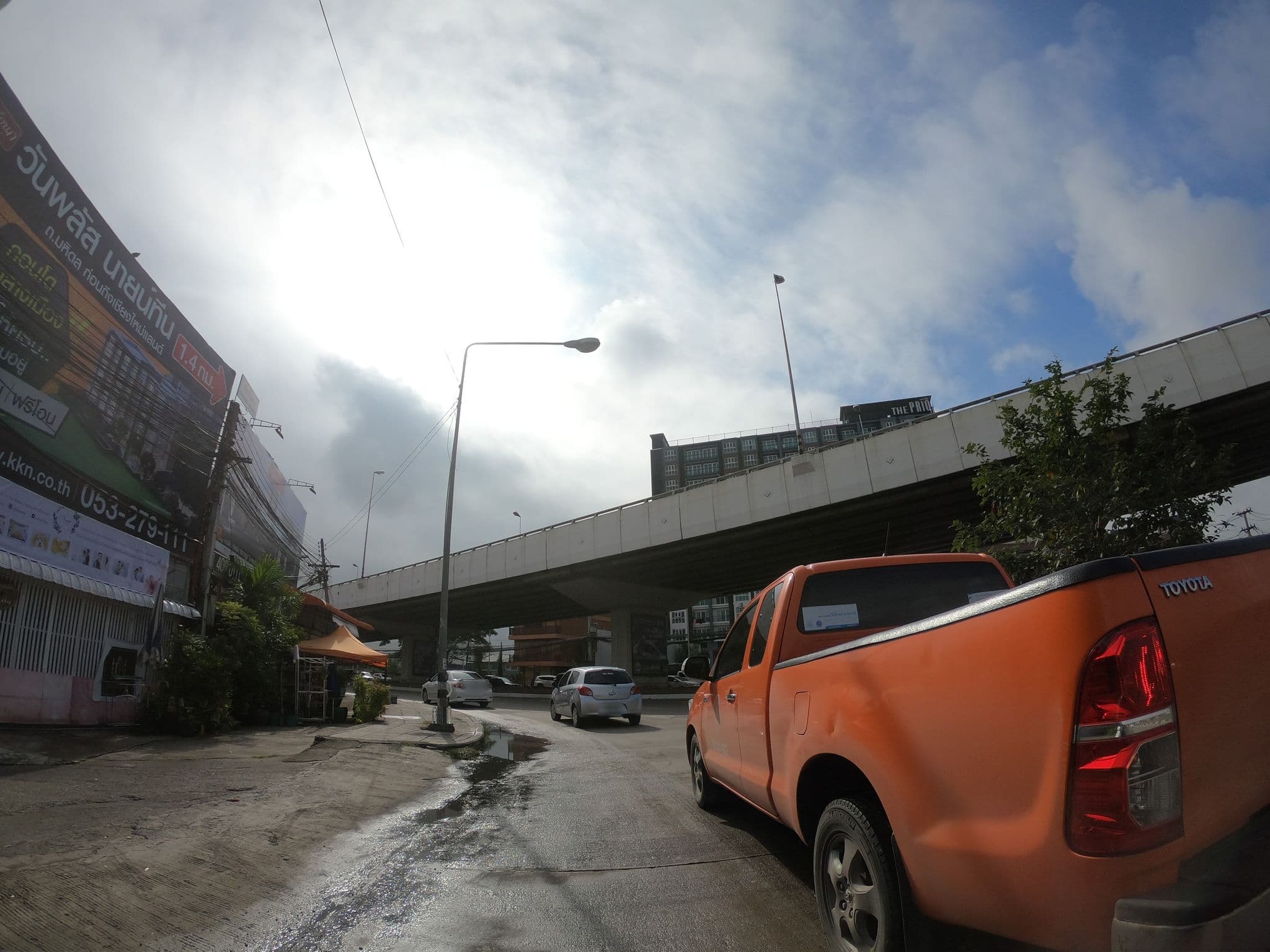 Street view near The Airport Greenery Hotel, Chiang Mai — © chanuwath_grab (CC BY-SA · Mapillary)