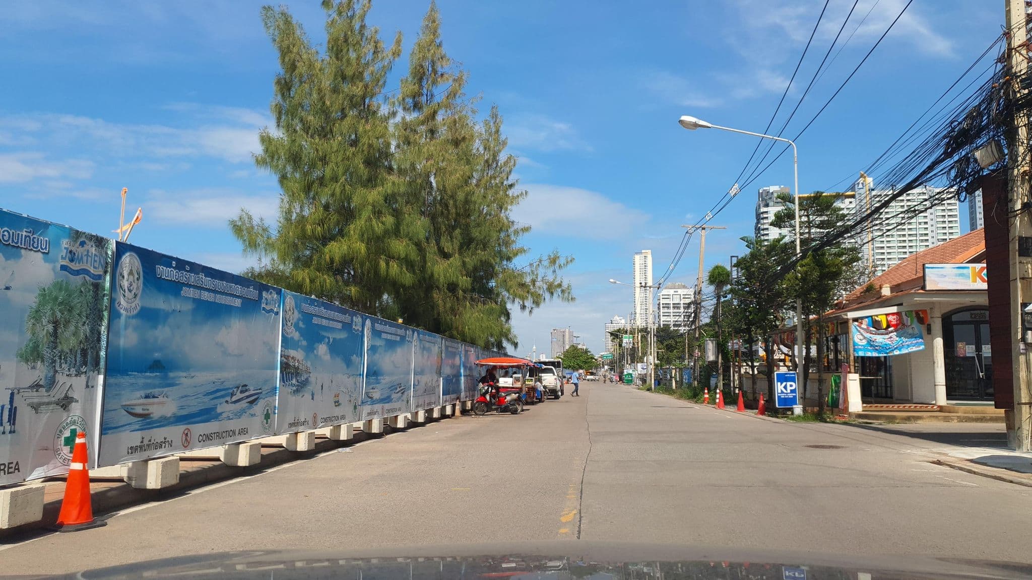 Street view near Lucky View Jomtien, Pattaya