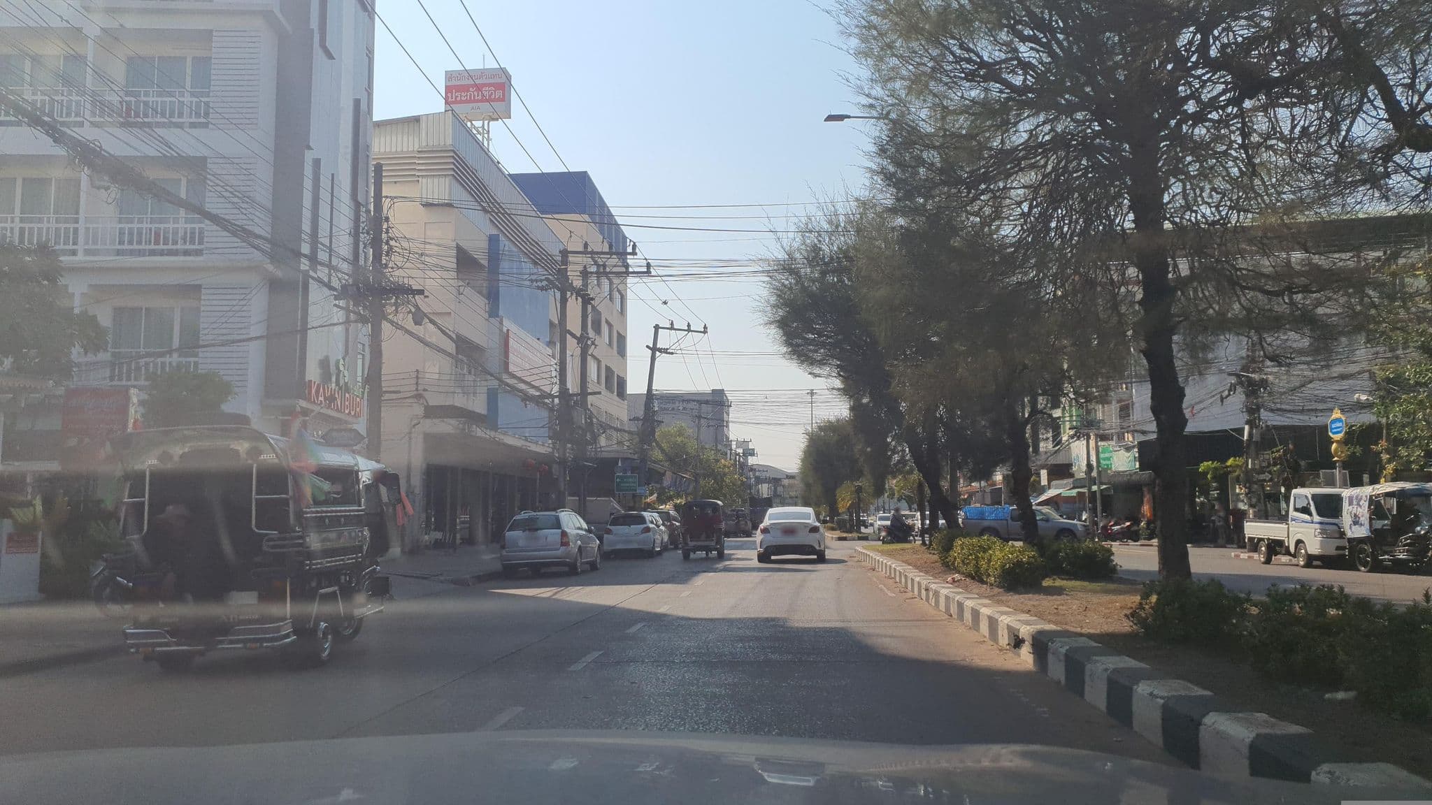 Street view near Kavin Buri Hotel, Udon Thani