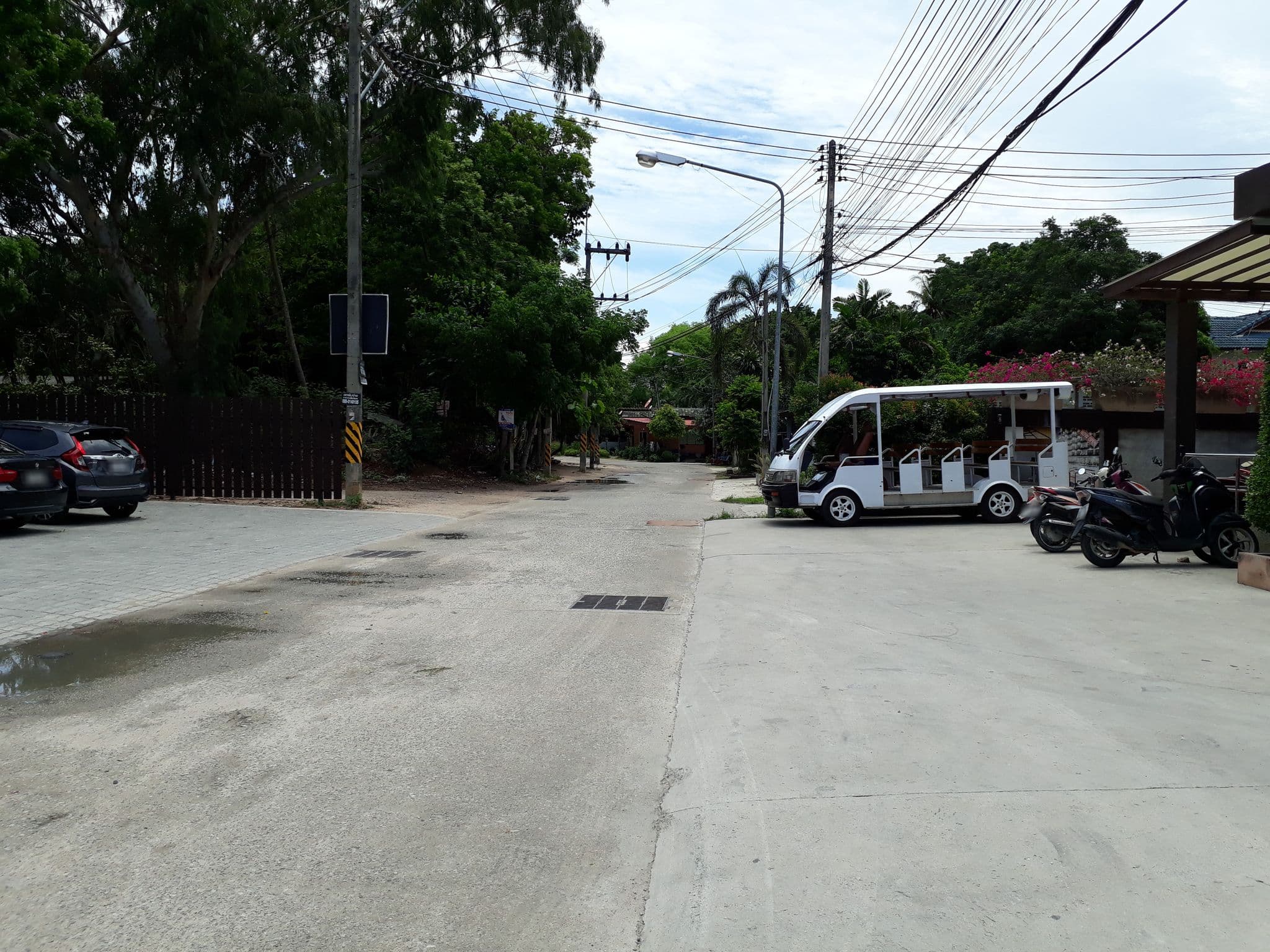 Street view near Savotel, Pattaya