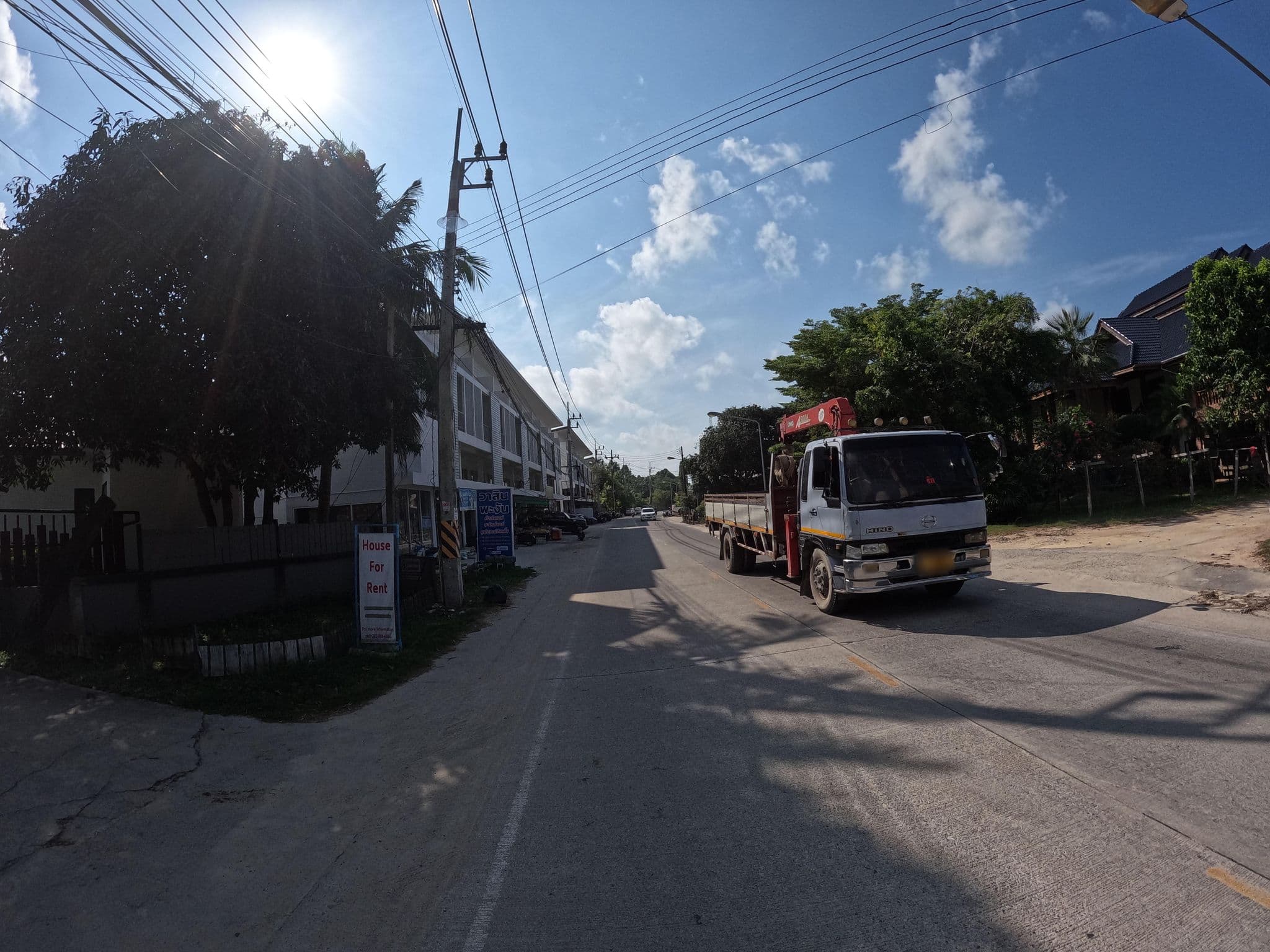Street view near Moonleaf Hostel Koh Phangan, Ko Pha Ngan