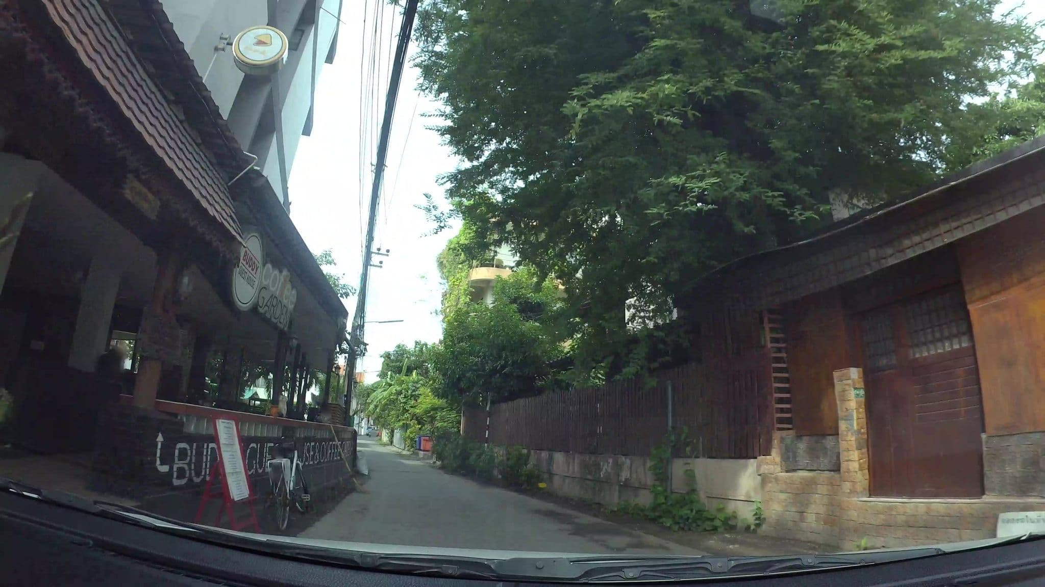 Street view near Babara, Chiang Mai — © kaart_3 (CC BY-SA · Mapillary)