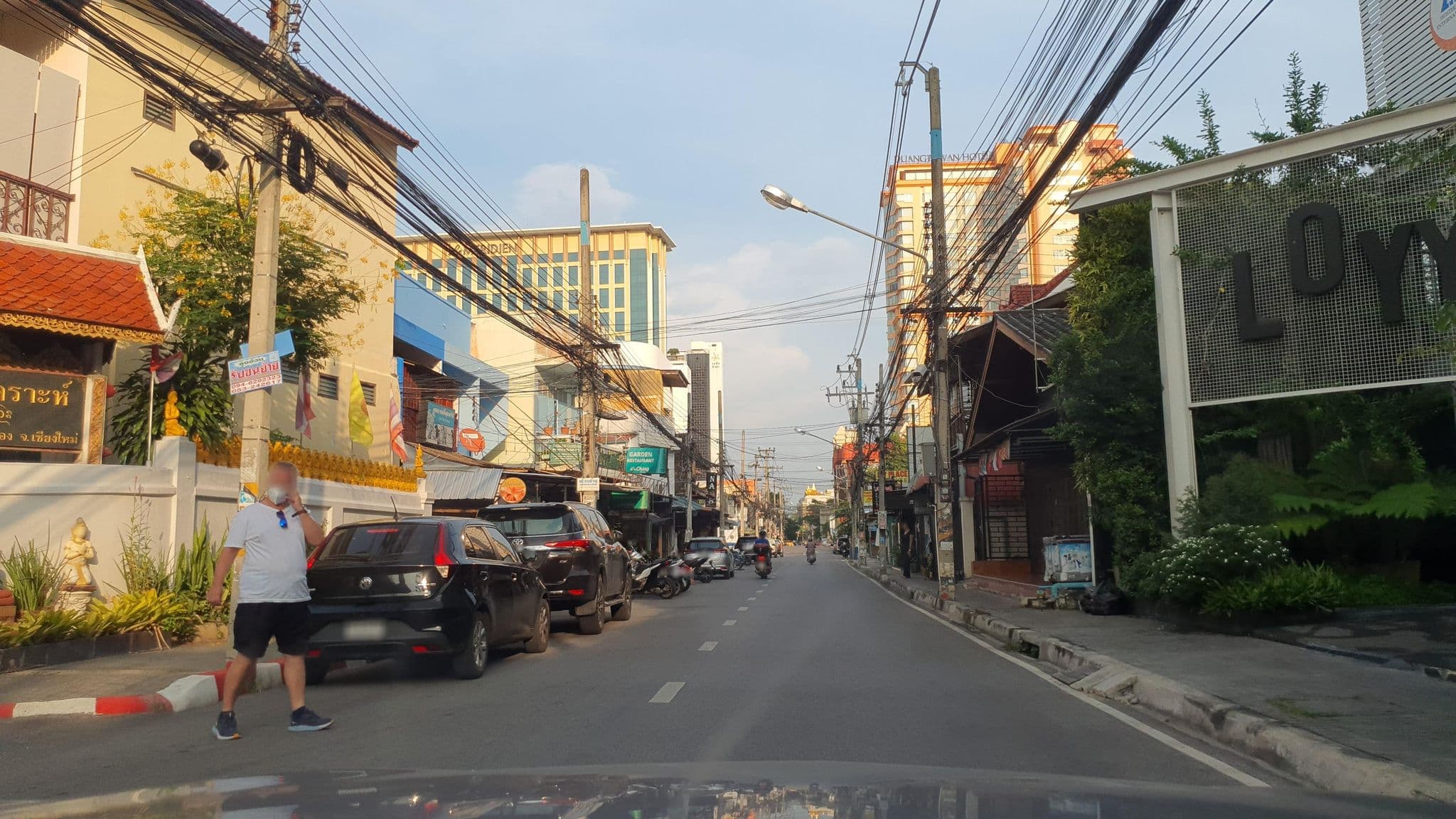 Street view near Loyy Hostel, Chiang Mai