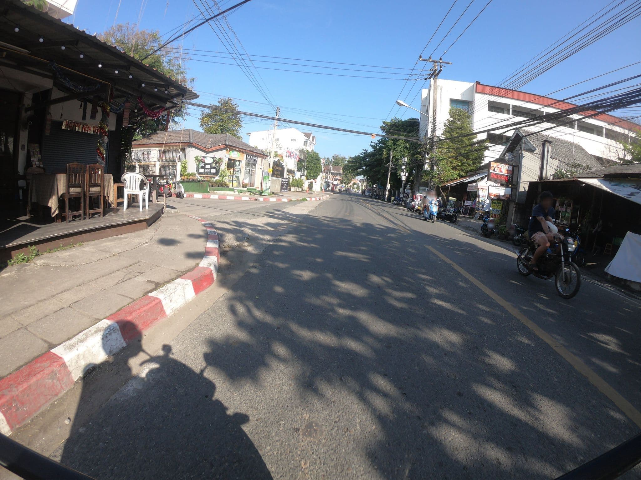 Street view near Fan Ren Ju, Chiang Mai