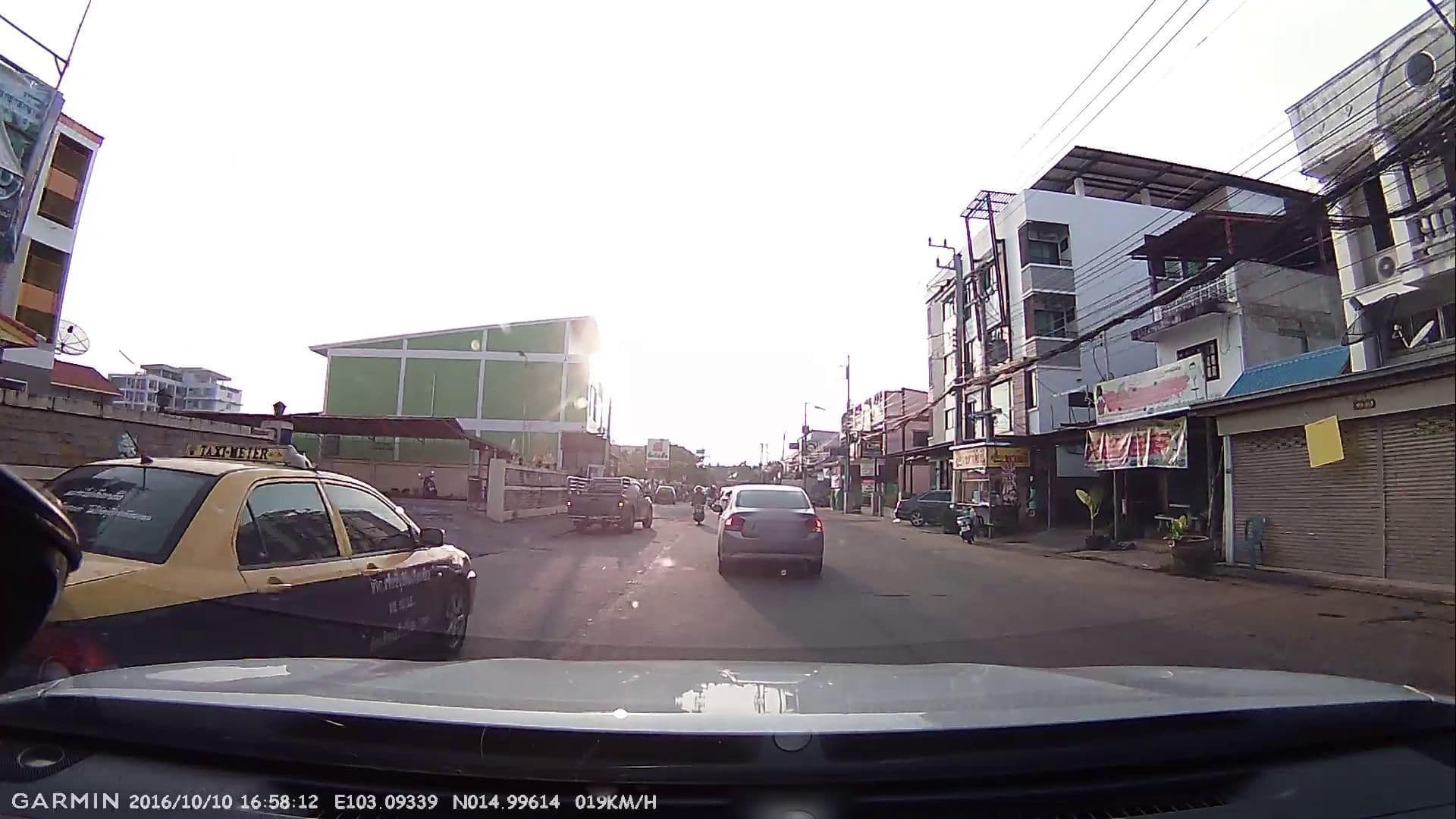 Street view near S1 City hotel, Buri Ram — © poramet (CC BY-SA · Mapillary)