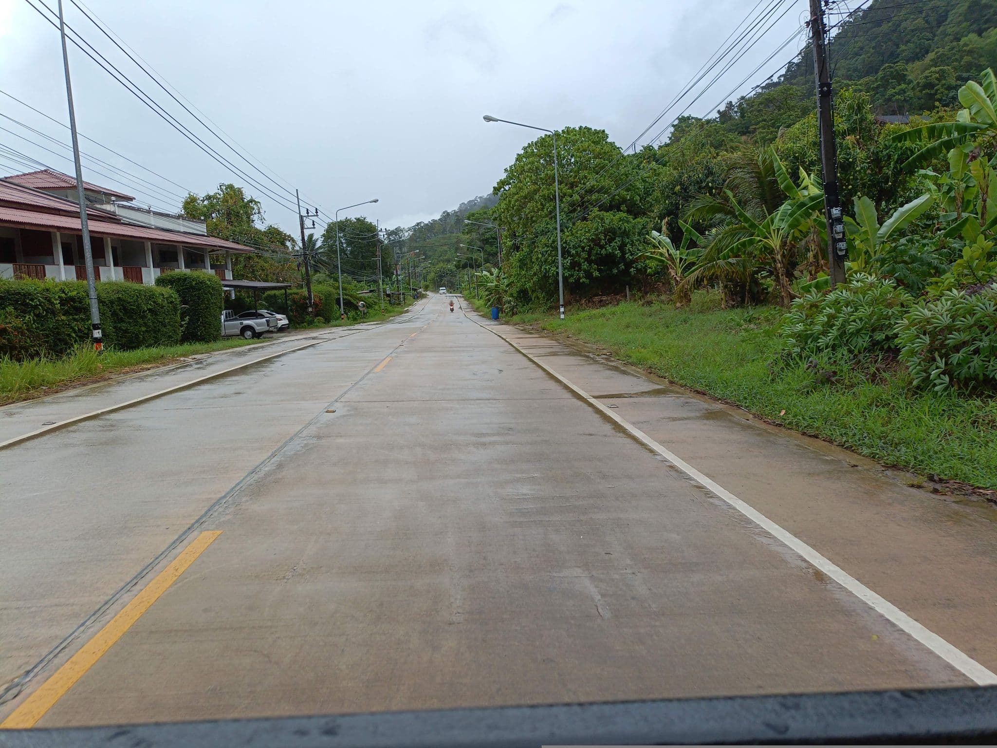 Street view near JP Place, Ko Lanta — © skillsy (CC BY-SA · Mapillary)