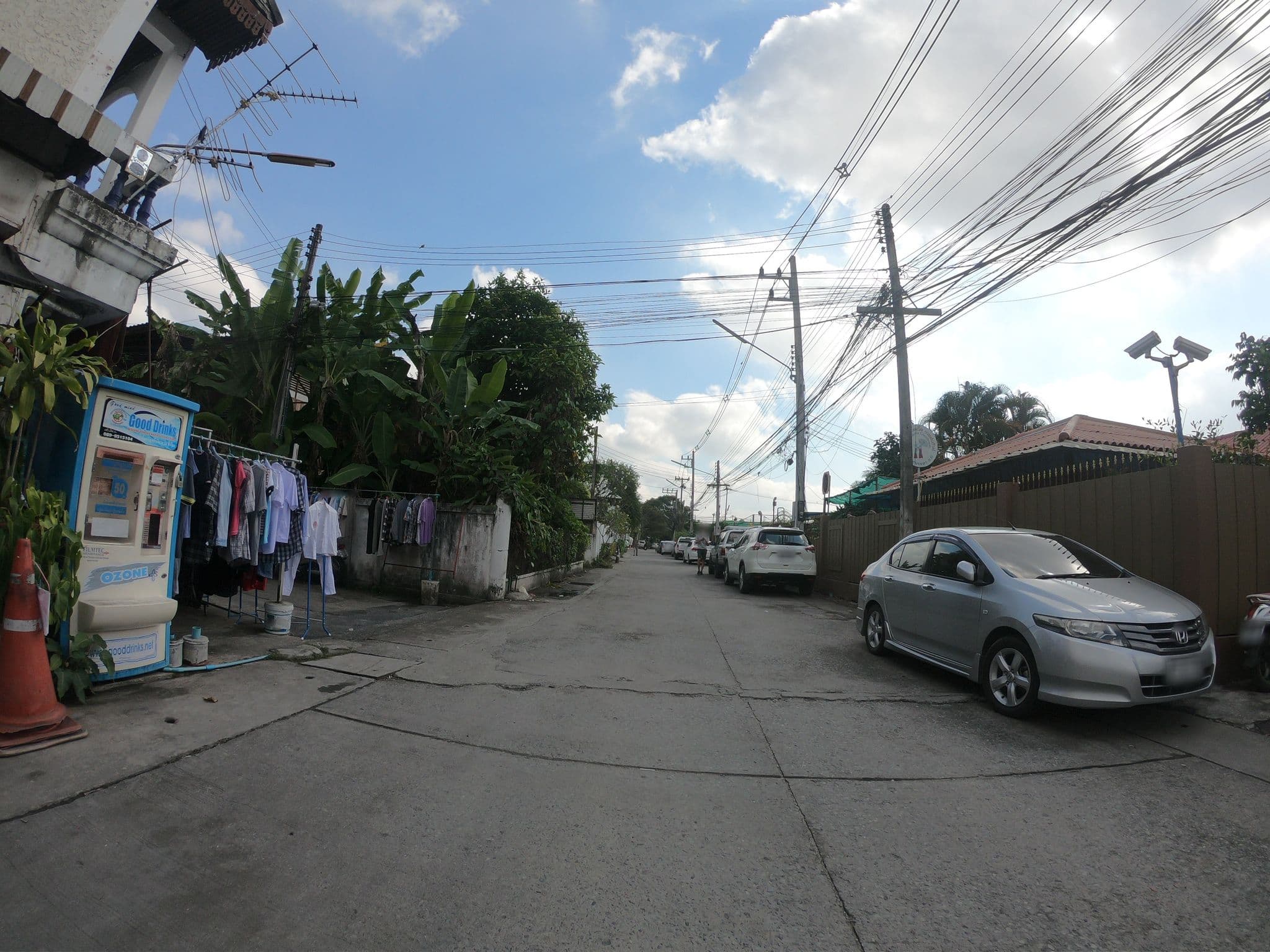 Street view near Nine Resident, Chiang Mai — © chanuwath_grab (CC BY-SA · Mapillary)