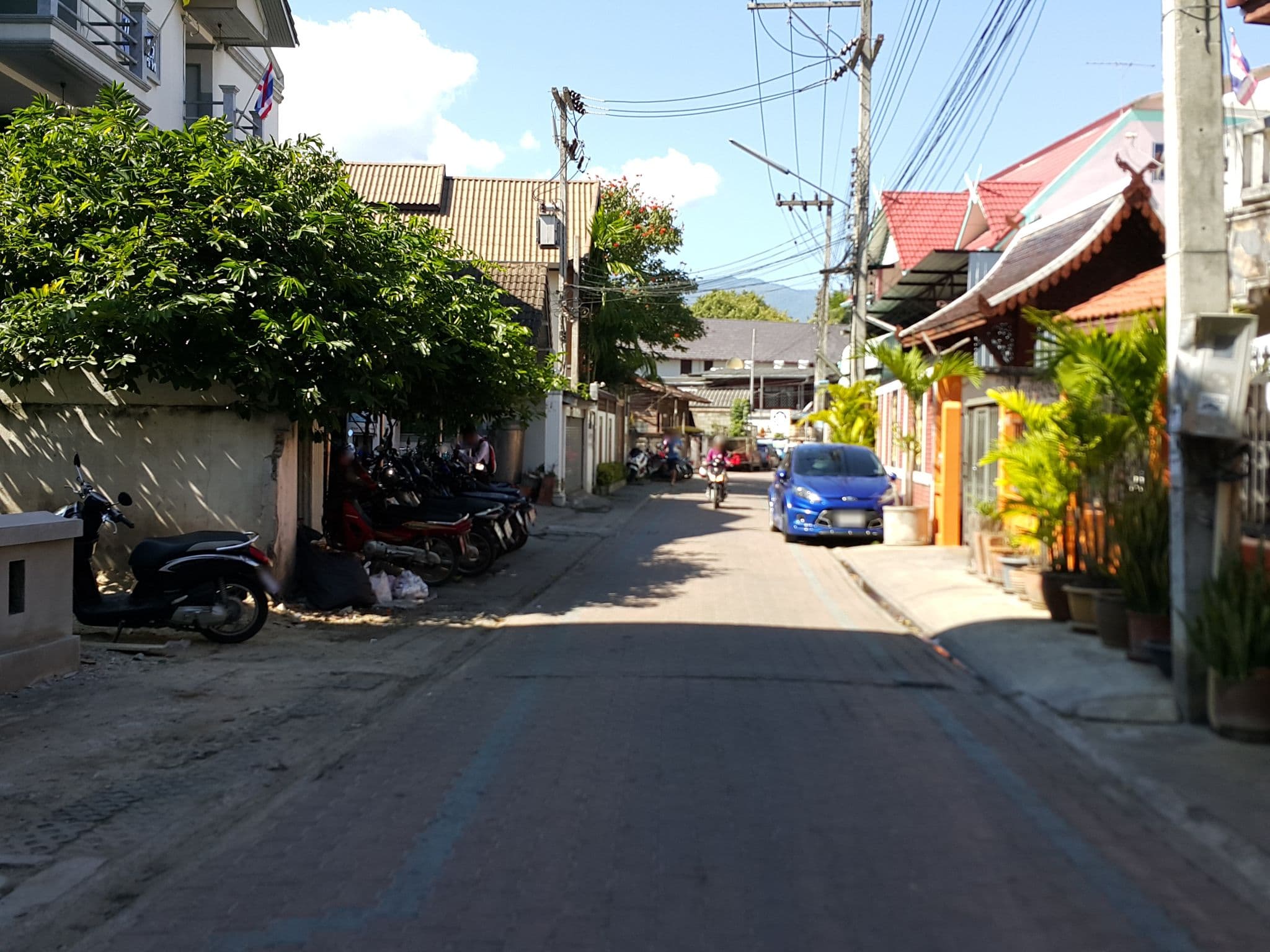 Street view near Huen Hug, Chiang Mai