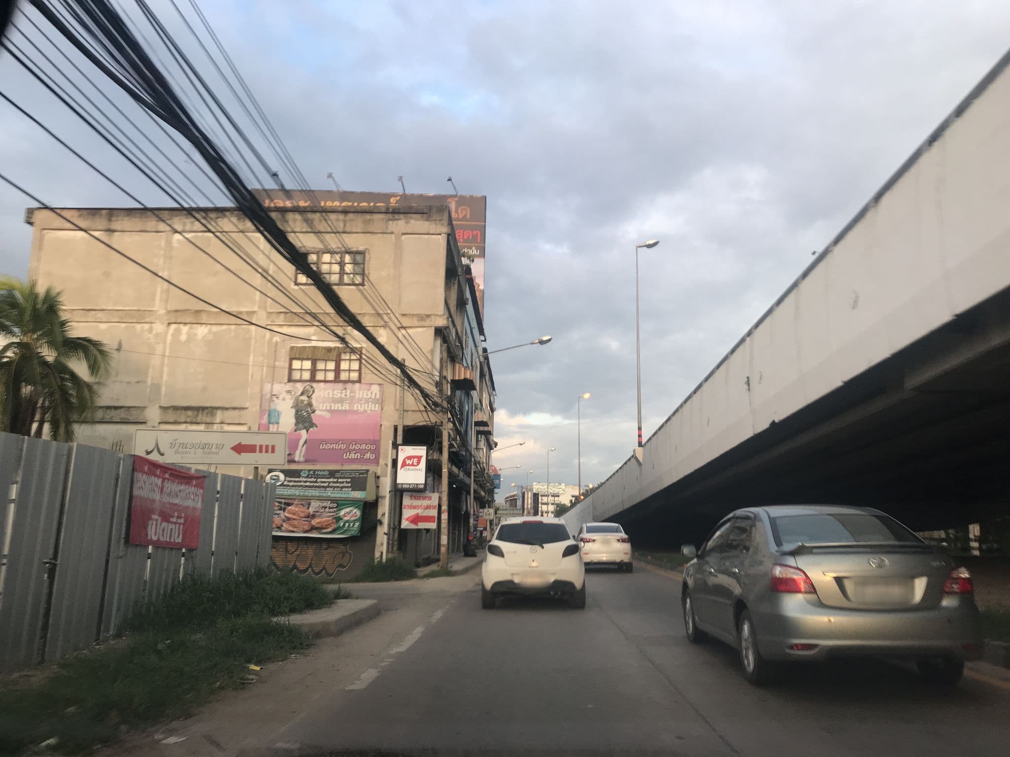 Street view near WE Terminal Hotel, Chiang Mai