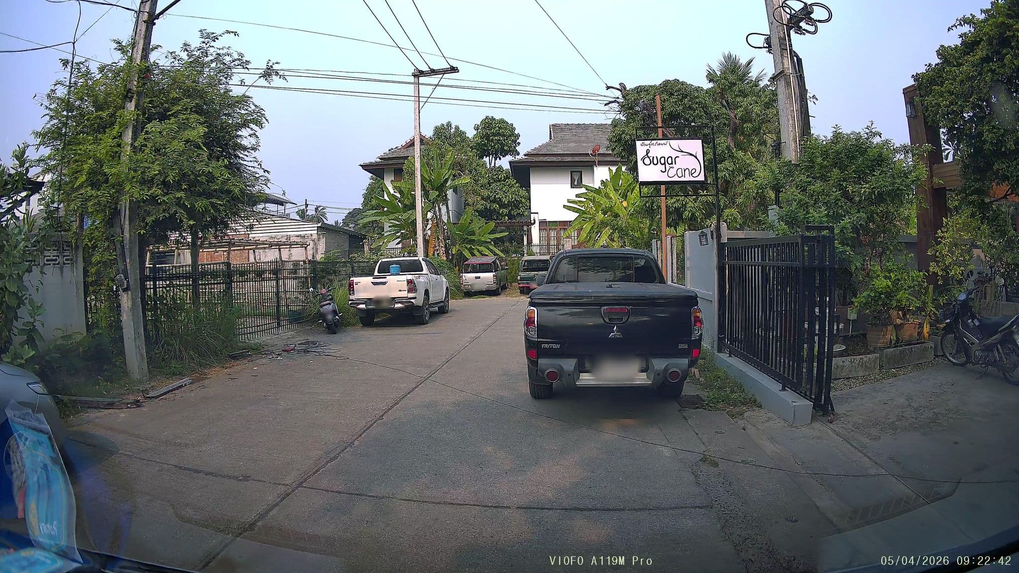 Street view near Noble Baan Pastel, Chiang Mai