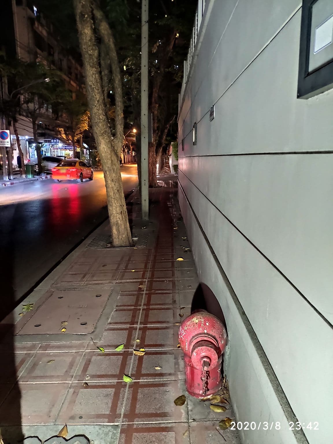 Street view near S52 สามย่าน, Bang Rak