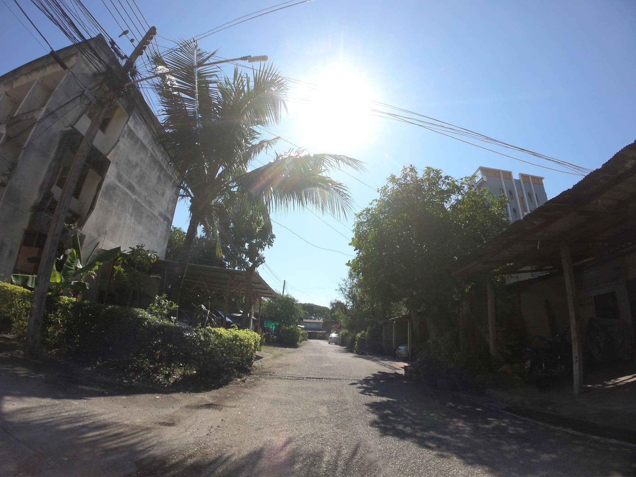 Street view near Nakara Boutique, Chiang Mai — © chanuwath_grab (CC BY-SA · Mapillary)