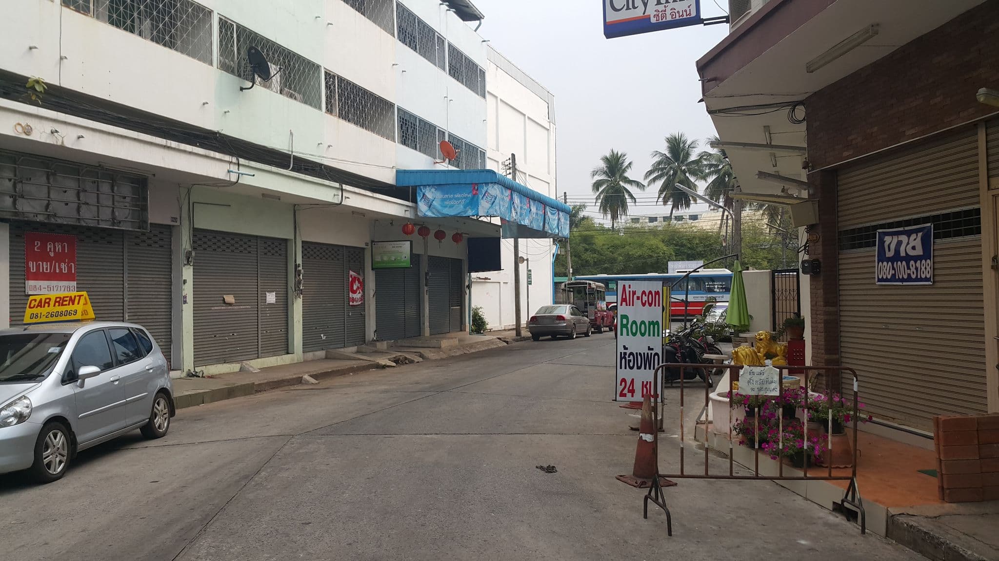 Street view near City Inn, Udon Thani