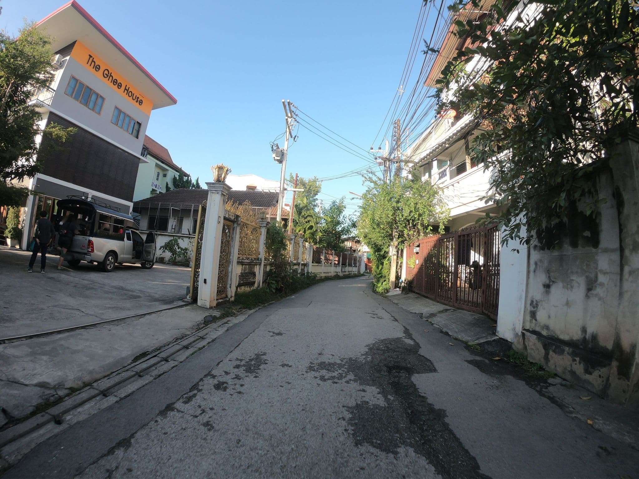 Street view near Thapae60 Mini Hotel, Chiang Mai — © chanuwath_grab (CC BY-SA · Mapillary)