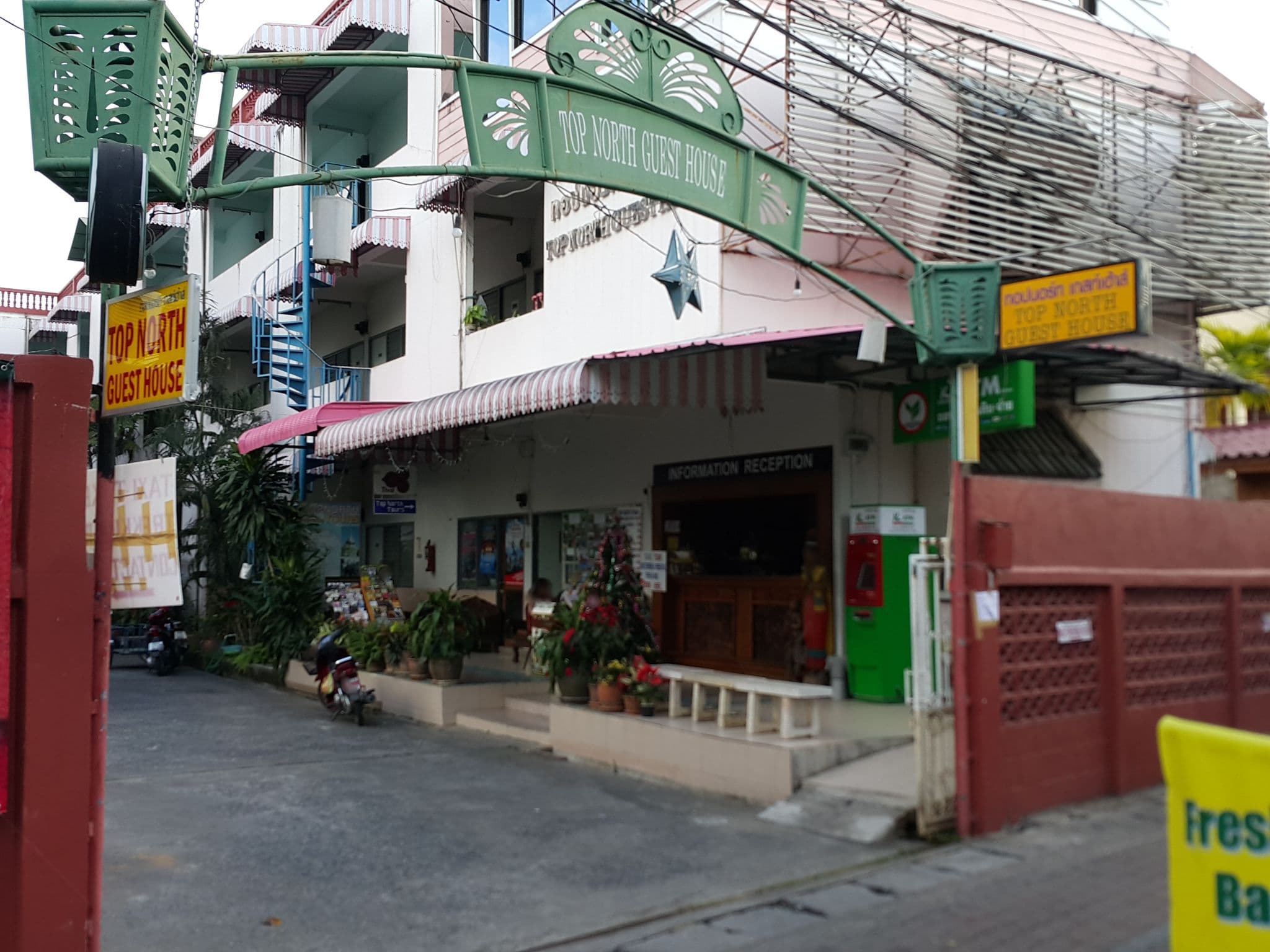 Street view near Top North Guest House, Chiang Mai — © jrcarlsen (CC BY-SA · Mapillary)