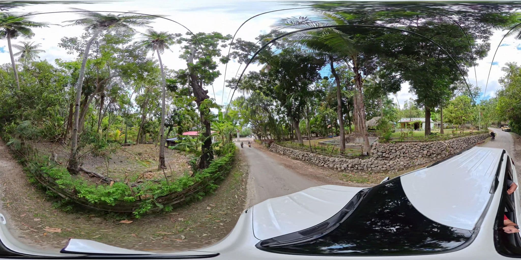 Street view near Baucau Beach Bungalows, Baukau — © kahbeng (CC BY-SA · Mapillary)
