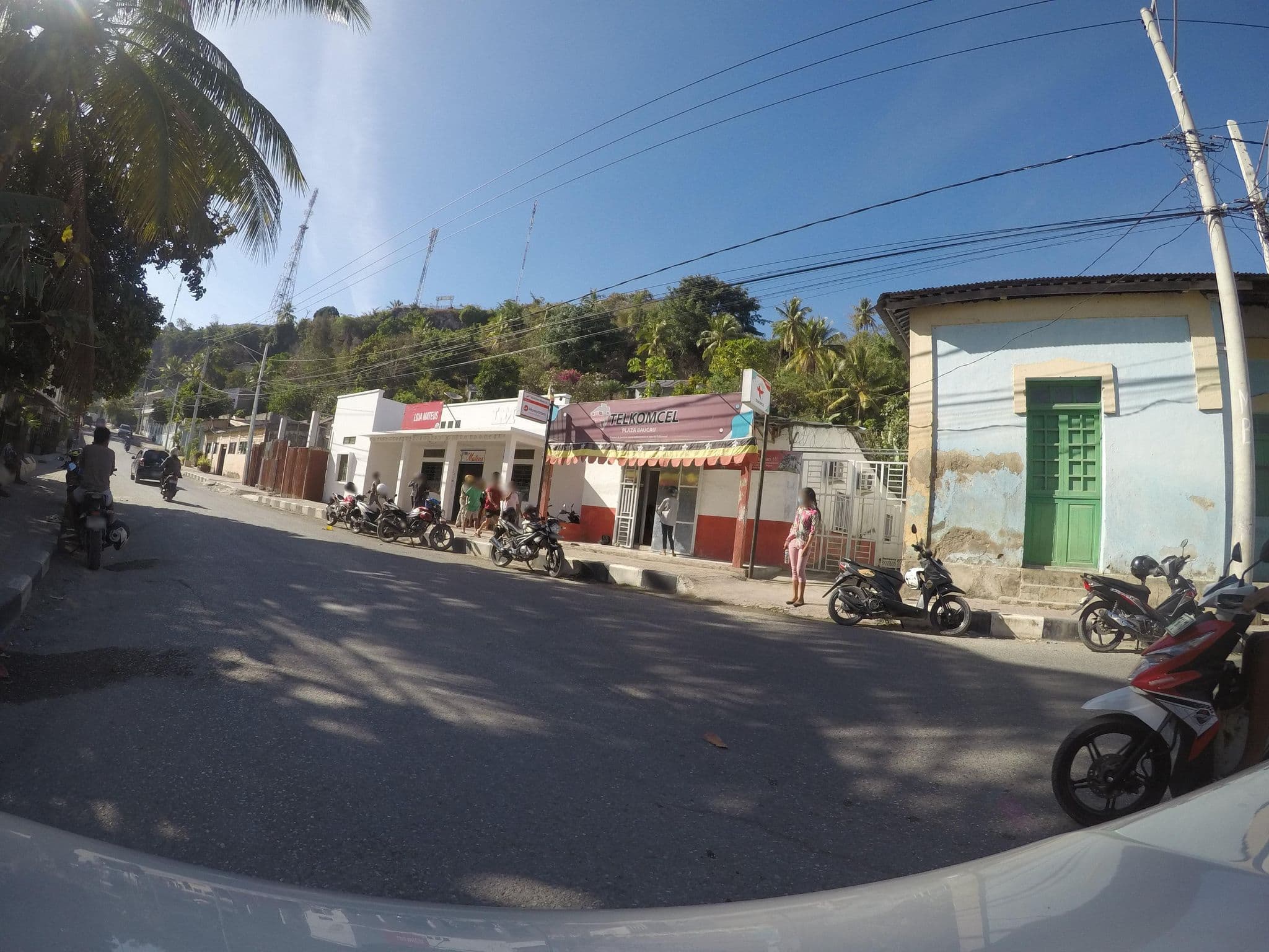 Street view near Losmen Vitoria, Baukau — © nunocaldeira (CC BY-SA · Mapillary)