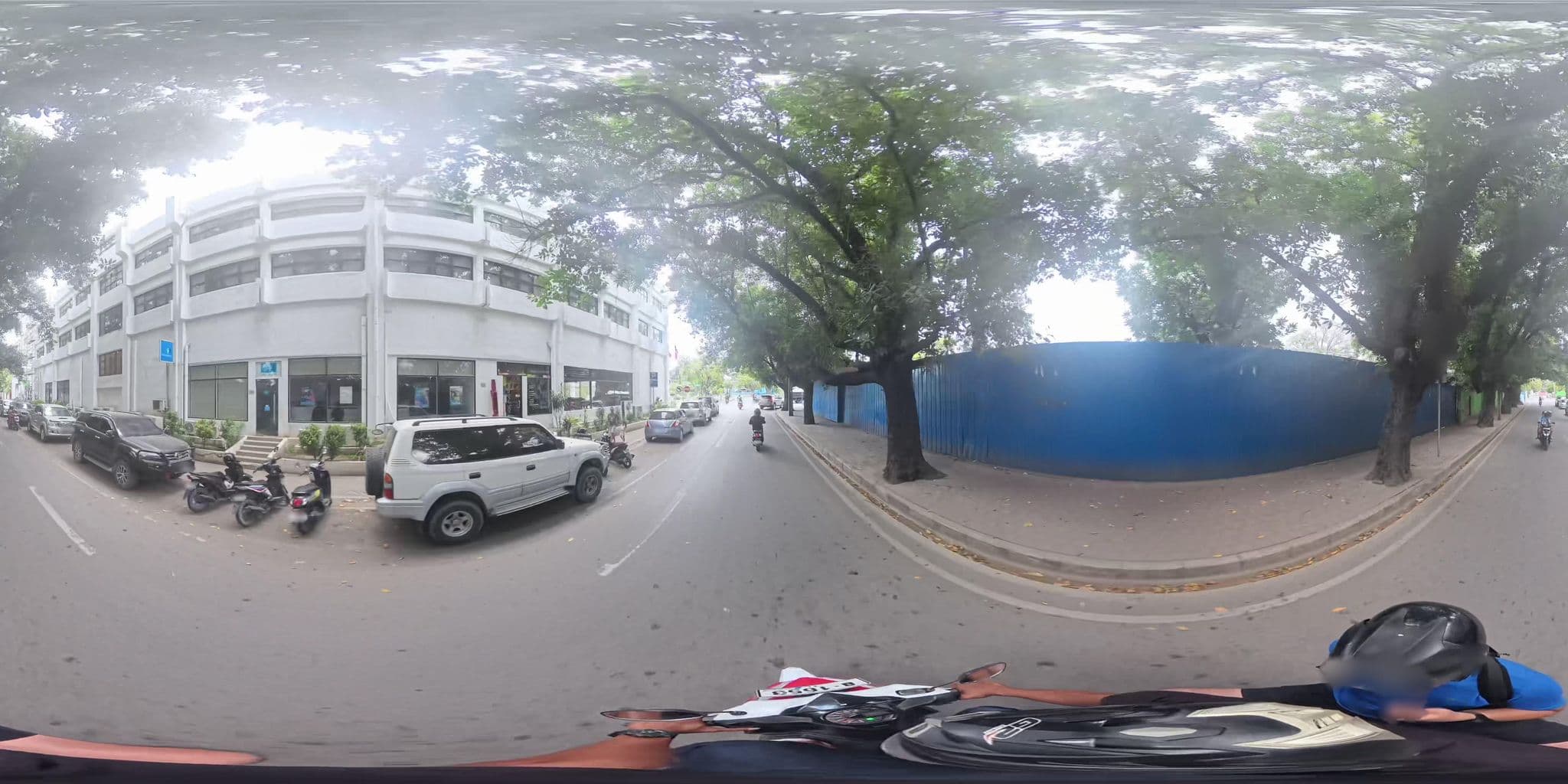 Street view near Hotel Timor, Dili — © kahbeng (CC BY-SA · Mapillary)