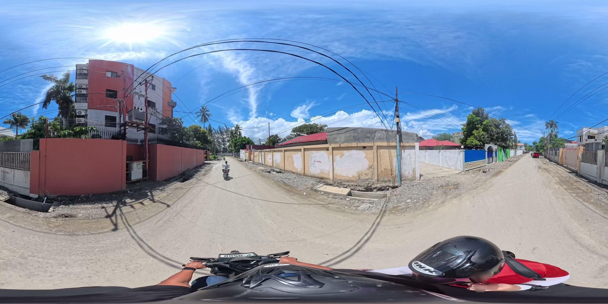 Street view near Palm Beach Hotel, Dili — © kahbeng (CC BY-SA · Mapillary)