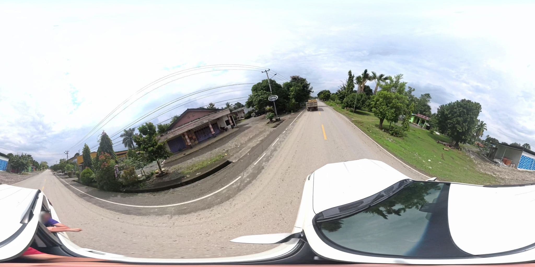 Street view near Joia Guest House, Suai — © kahbeng (CC BY-SA · Mapillary)