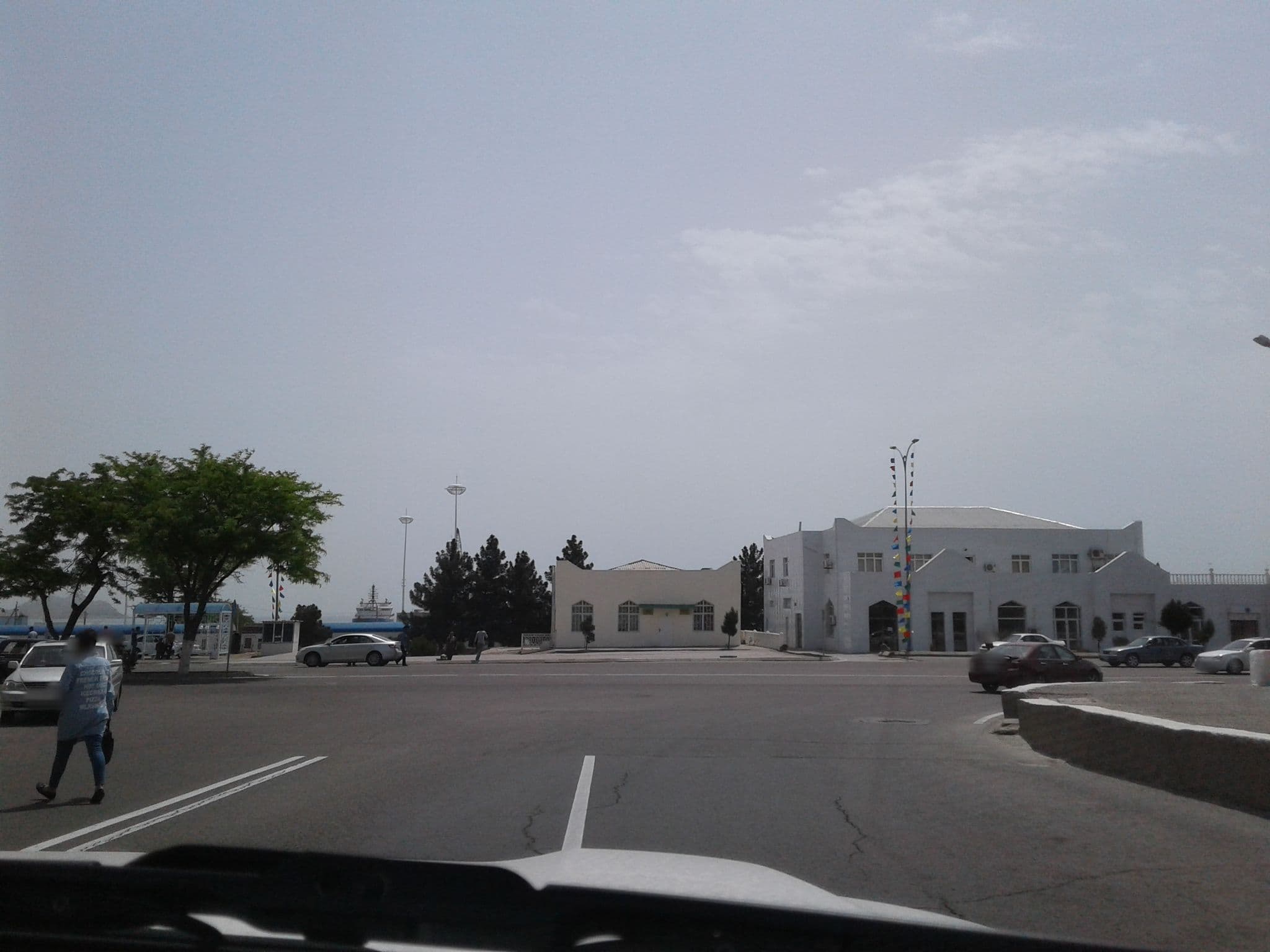 Street view near Hazar Myhmanhanasy, Türkmenbaşy — © apmwa (CC BY-SA · Mapillary)