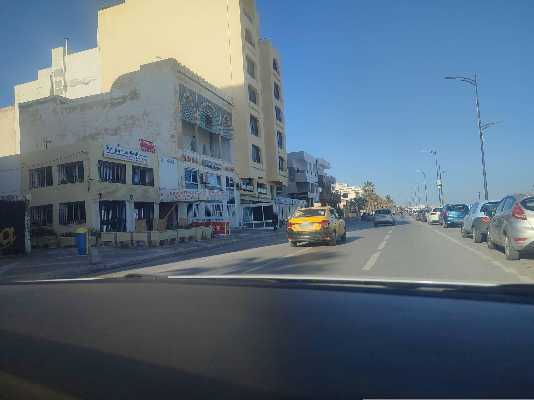 Street view near La Gondole, Sousse — © YahmadiMed (CC BY-SA · Mapillary)