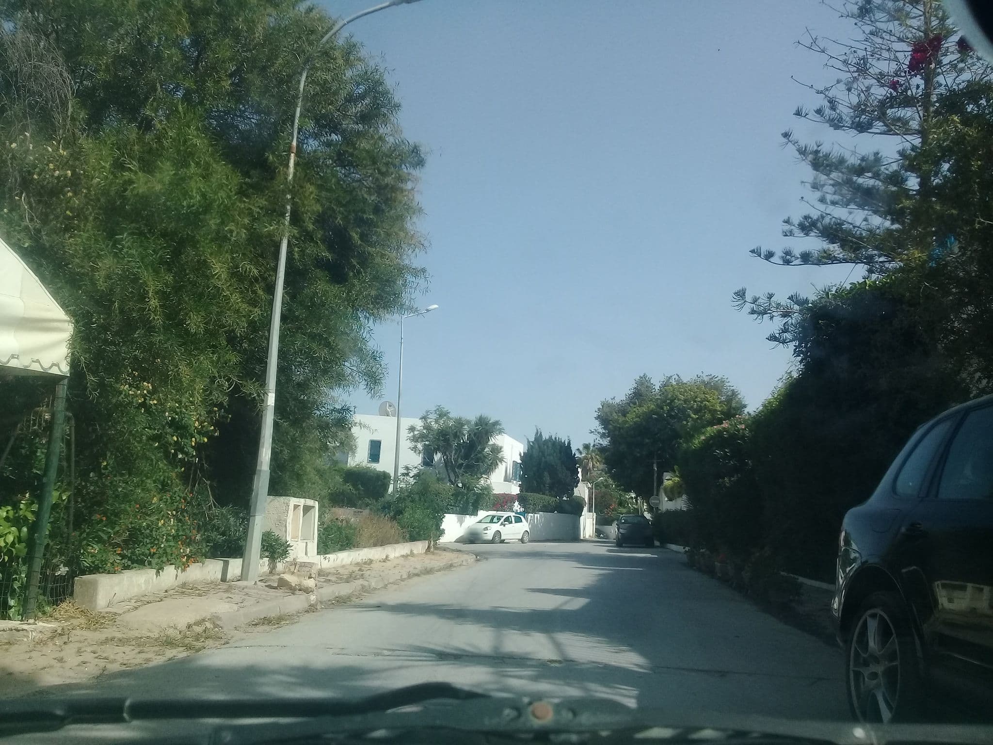 Street view near Rim and Julio, La Marsa — © graphicom (CC BY-SA · Mapillary)