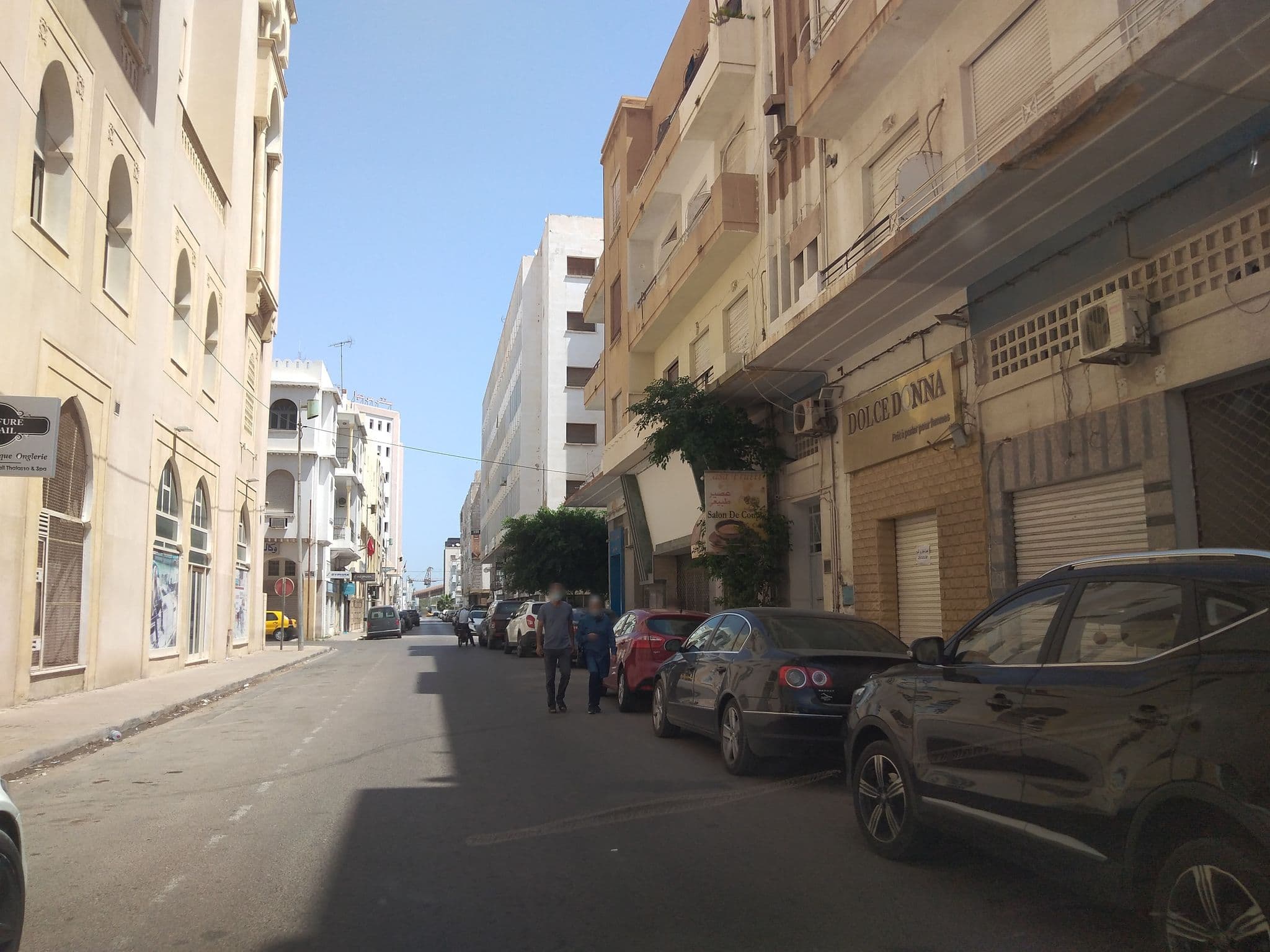 Street view near Les Oliviers Palace, Sfax — © mohamedm (CC BY-SA · Mapillary)