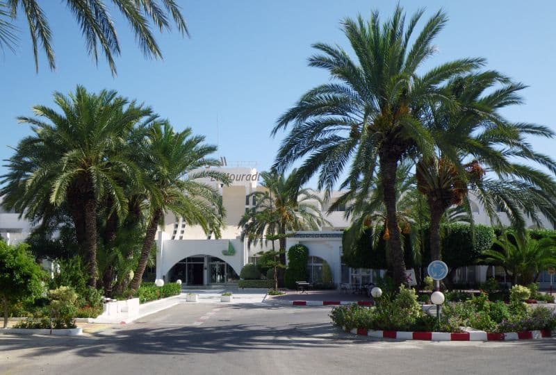 Street view near El-Mouradi Port El-Kantaoui, Port el Kantaoui — © maras68 (CC BY-SA · Mapillary)