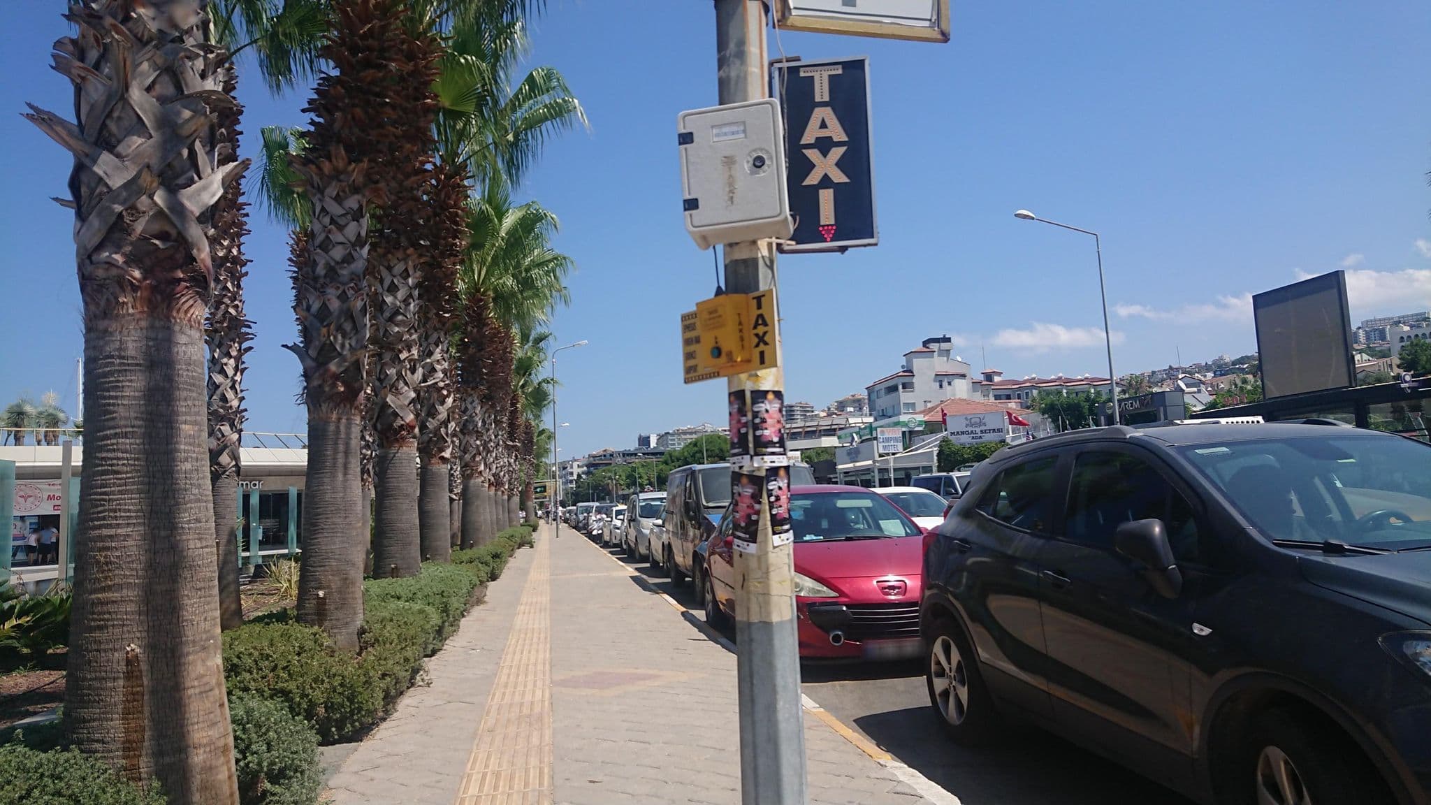 Street view near Önder Camping, Kuşadası — © kubikanber (CC BY-SA · Mapillary)