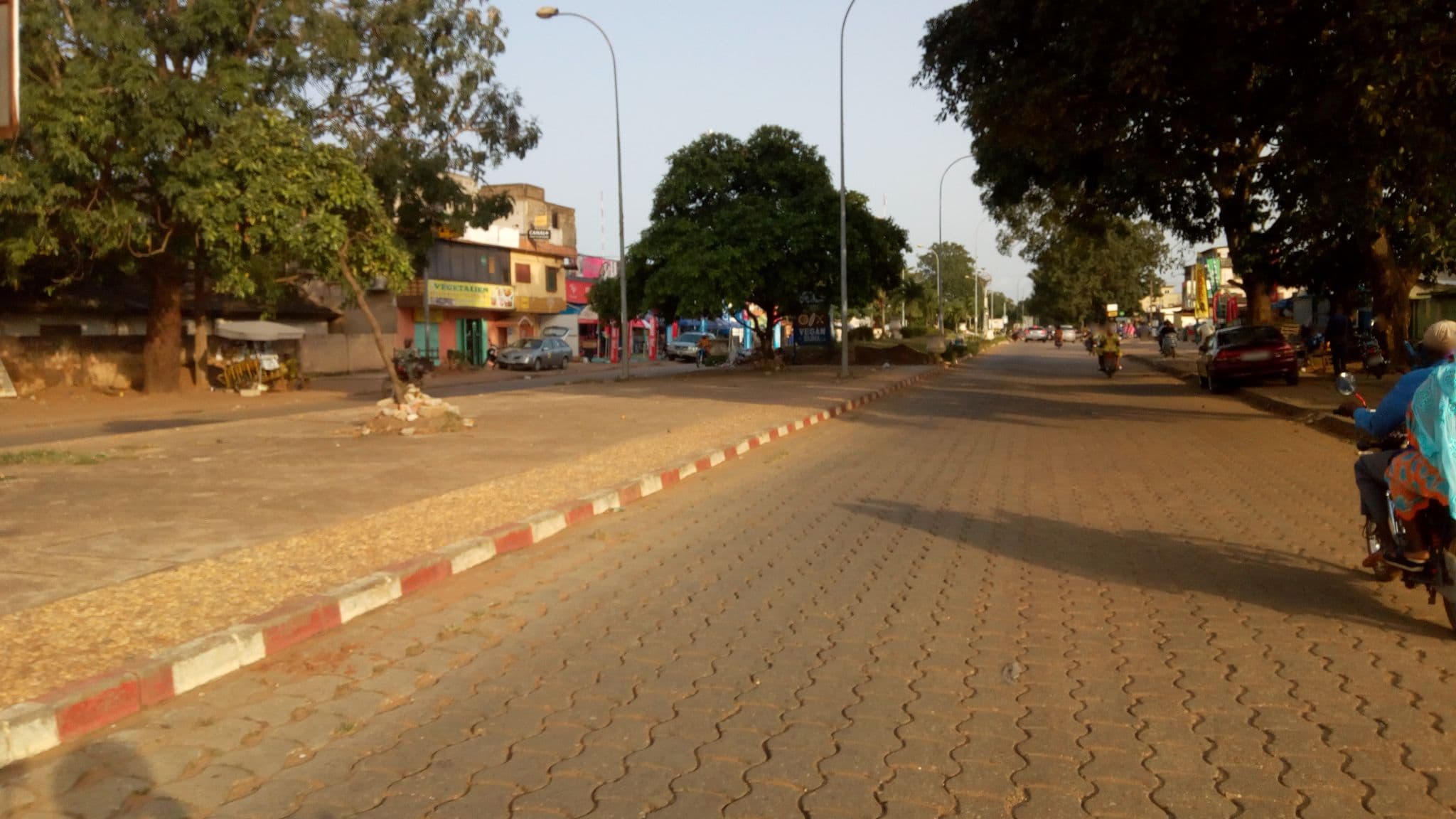 Street view near Ayïmlonfidé, Porto-Novo — © saliousoft (CC BY-SA · Mapillary)