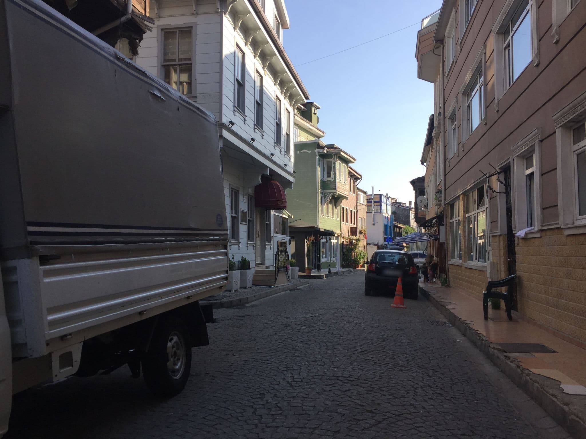 Street view near Ahmet Efendi Evi, Sultanahmet — © sessiznotalar (CC BY-SA · Mapillary)