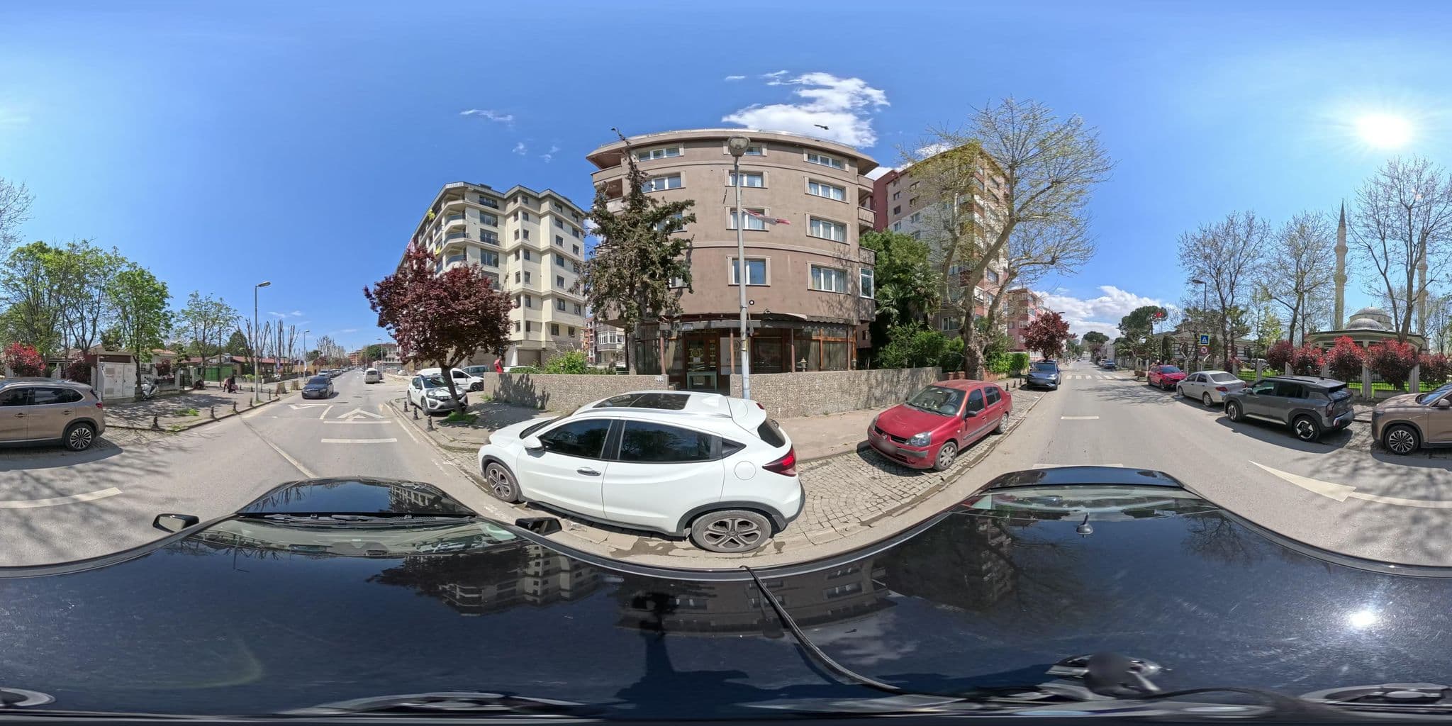 Street view near Otel Hüseyinağa, Adalar — © burakonder (CC BY-SA · Mapillary)
