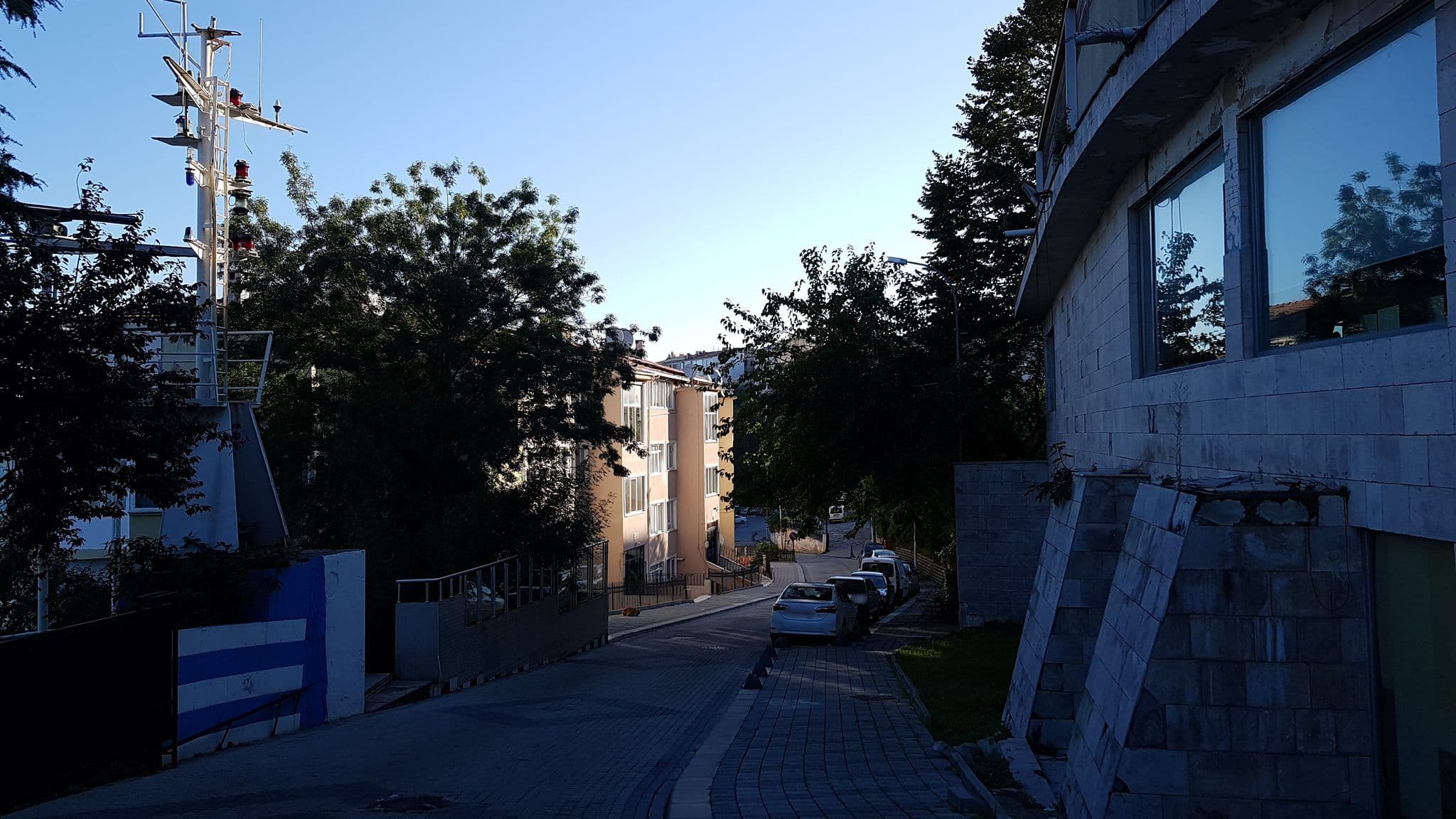 Street view near Degirmen, Şile — © galilu (CC BY-SA · Mapillary)