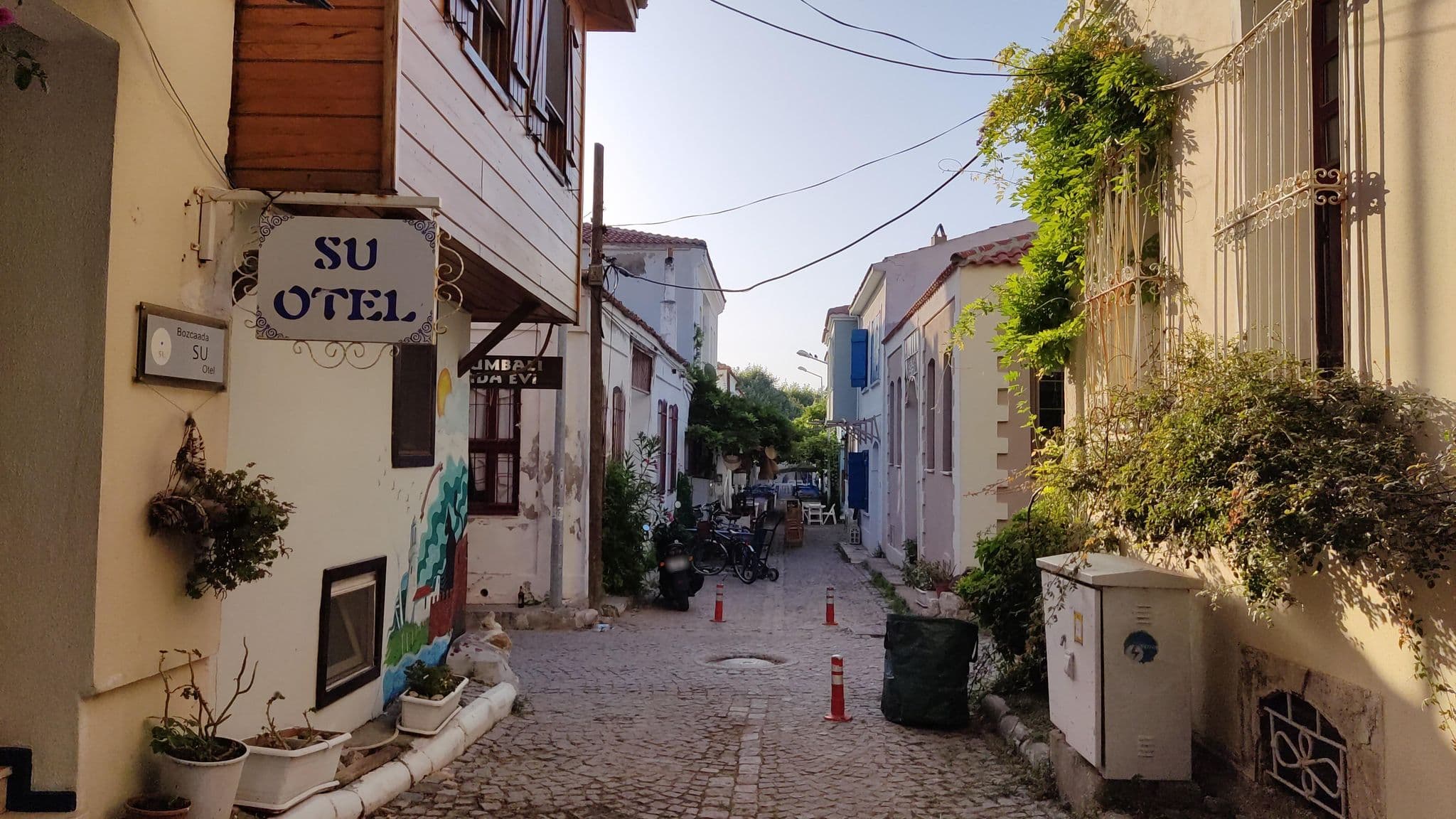 Street view near Bozcaada Su Otel, Bozcaada — © orkut (CC BY-SA · Mapillary)