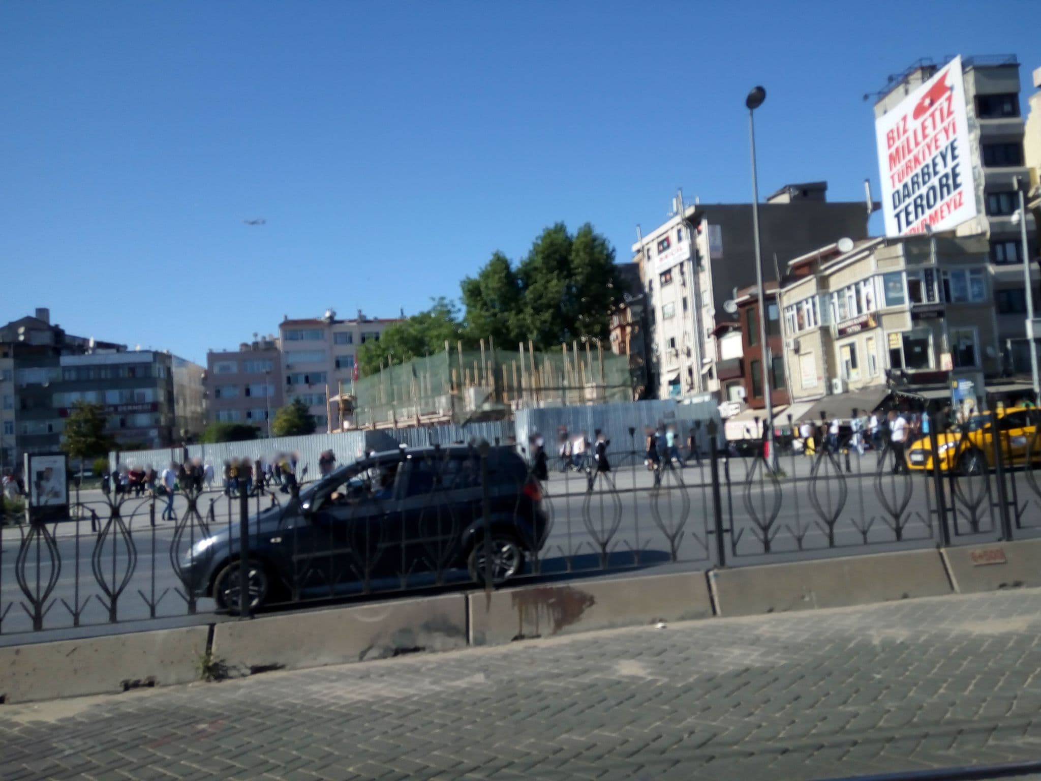 Street view near Hotel Ümit, Istanbul