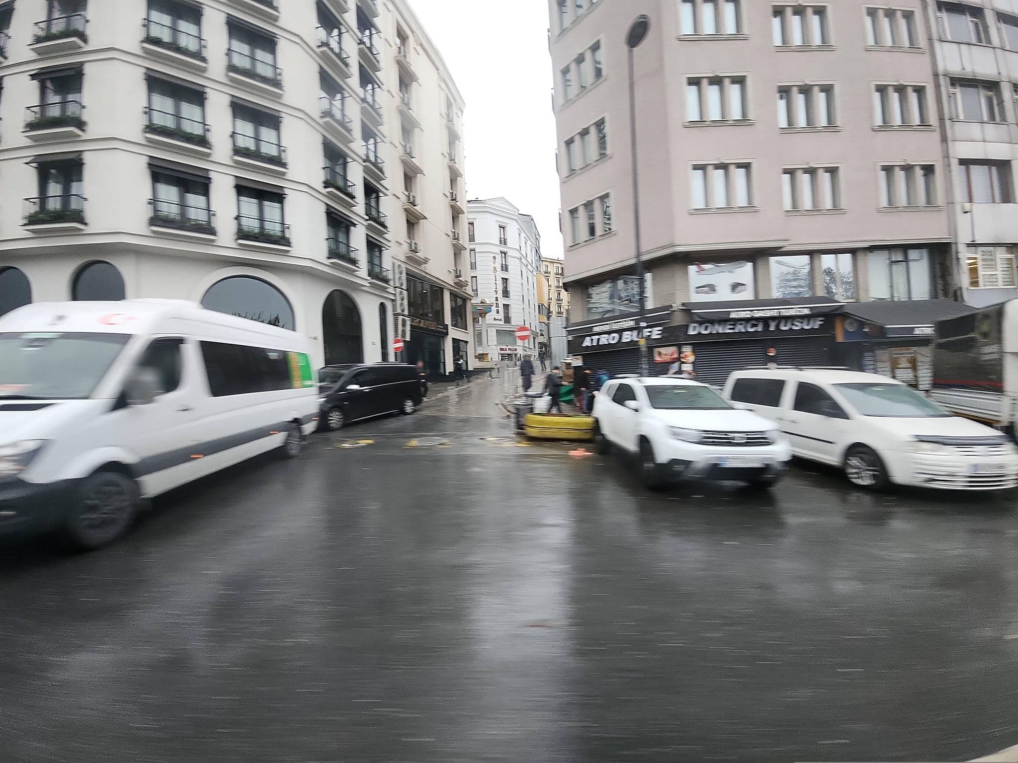 Street view near Gözde Hotel, Istanbul