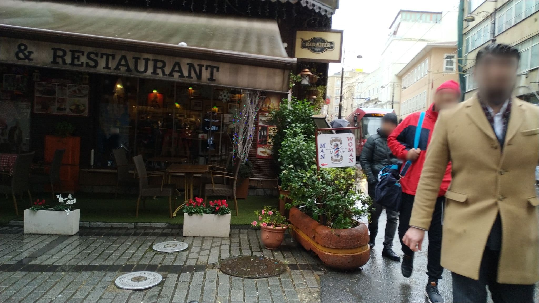 Street view near Hotel Centrum İstanbul, Eminönü