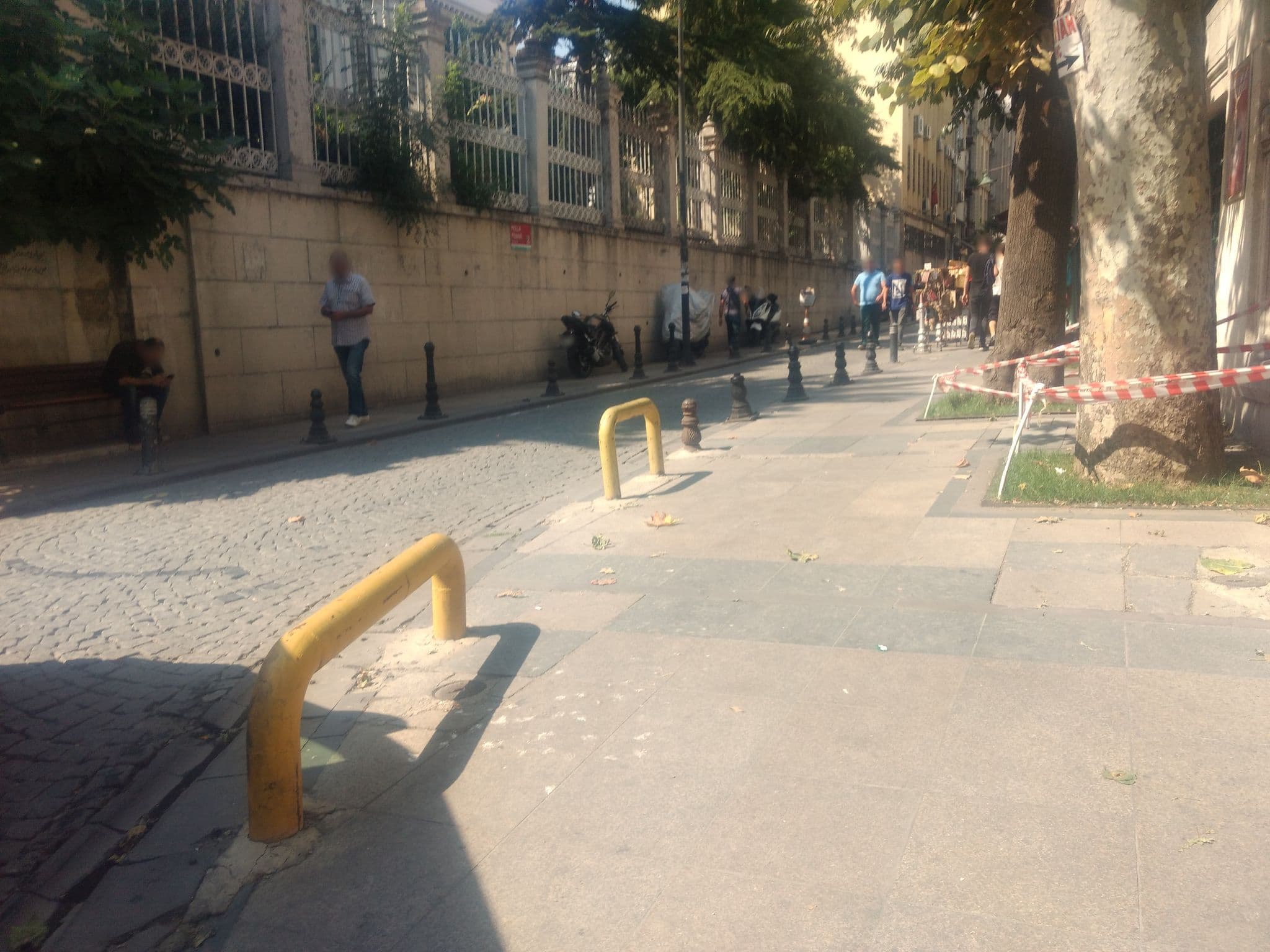 Street view near Tan Otel, Sultanahmet — © mapeadora (CC BY-SA · Mapillary)