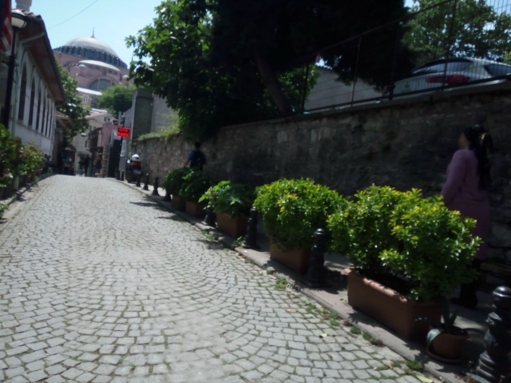 Street view near Minel Hotel, Sultanahmet