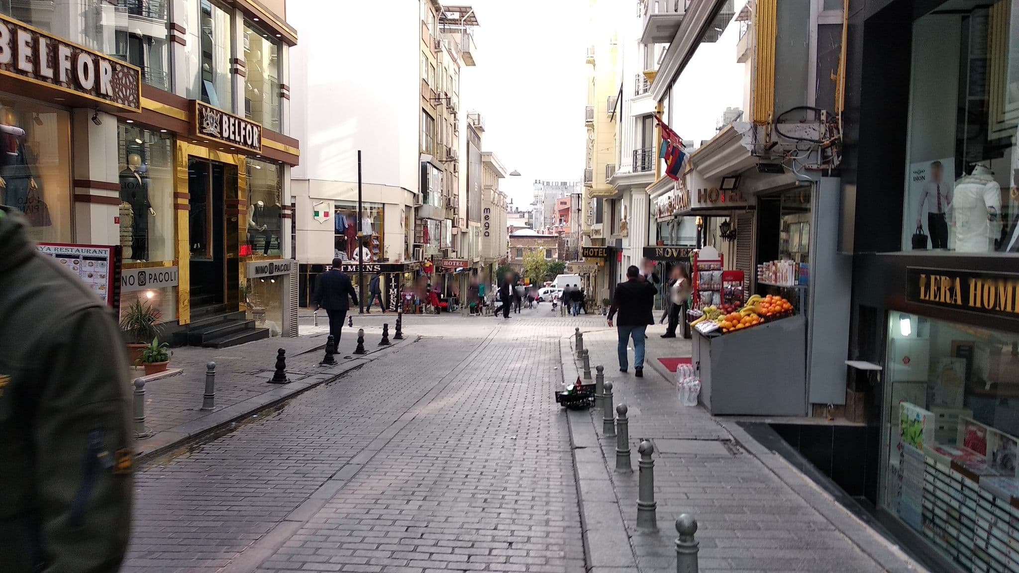 Street view near Metro Hotel, Istanbul — © boracasli (CC BY-SA · Mapillary)