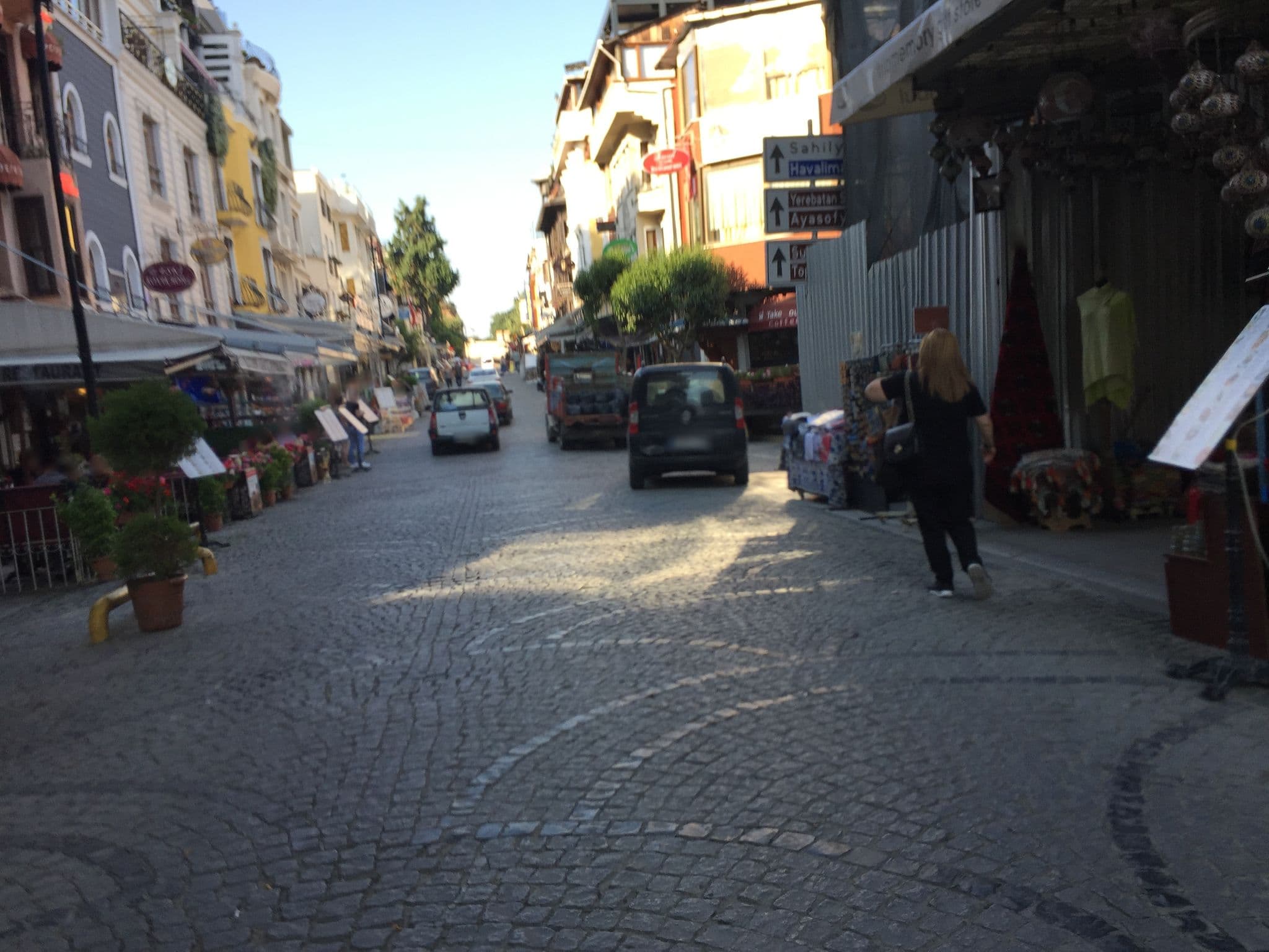 Street view near Hotel Broken Column, Sultanahmet — © sessiznotalar (CC BY-SA · Mapillary)