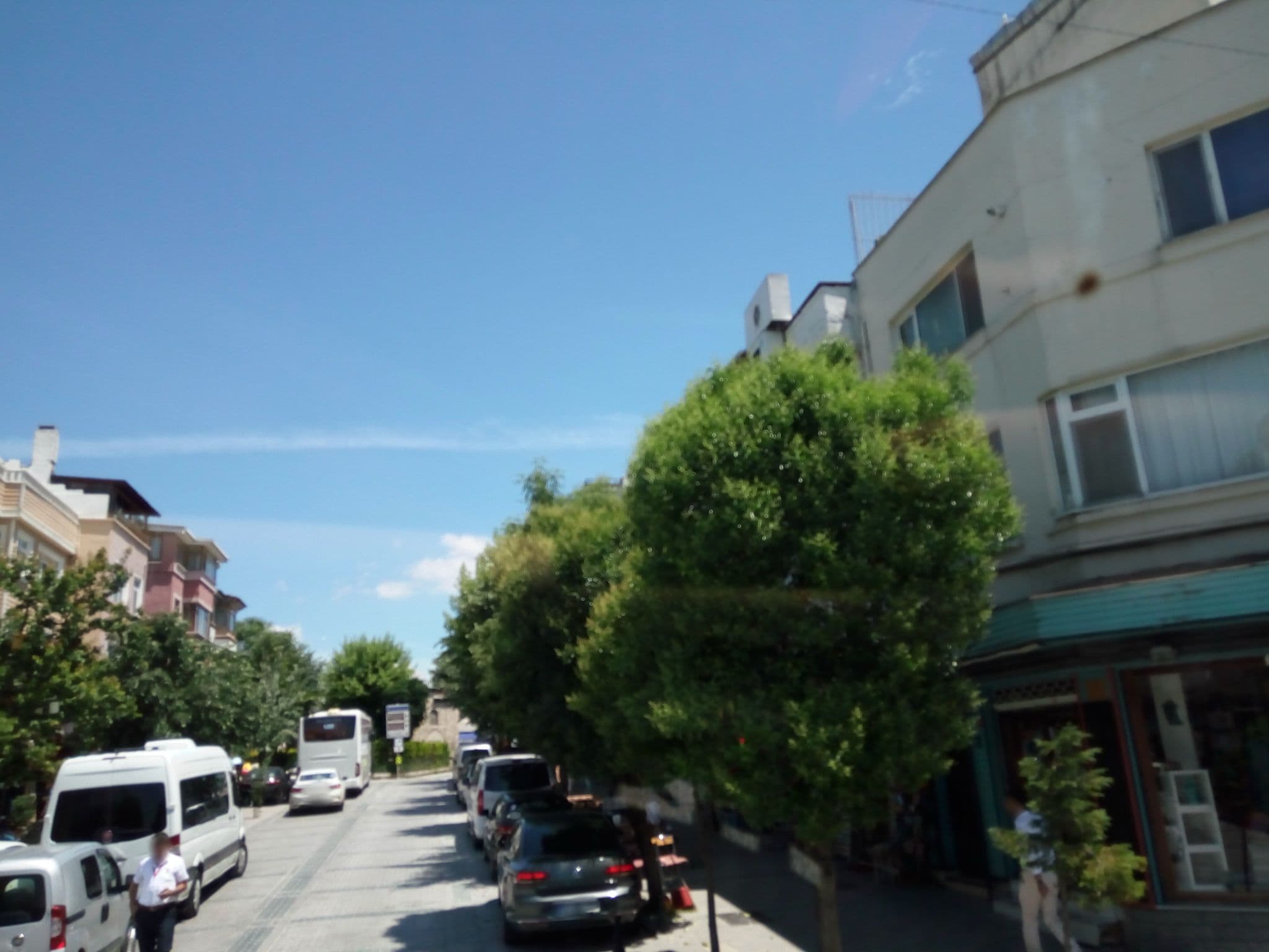 Street view near Sarnıç Hotel, Sultanahmet